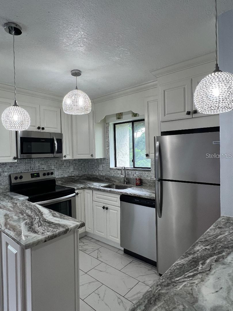 SPRINGWOOD VILLAGE - Residential Lease