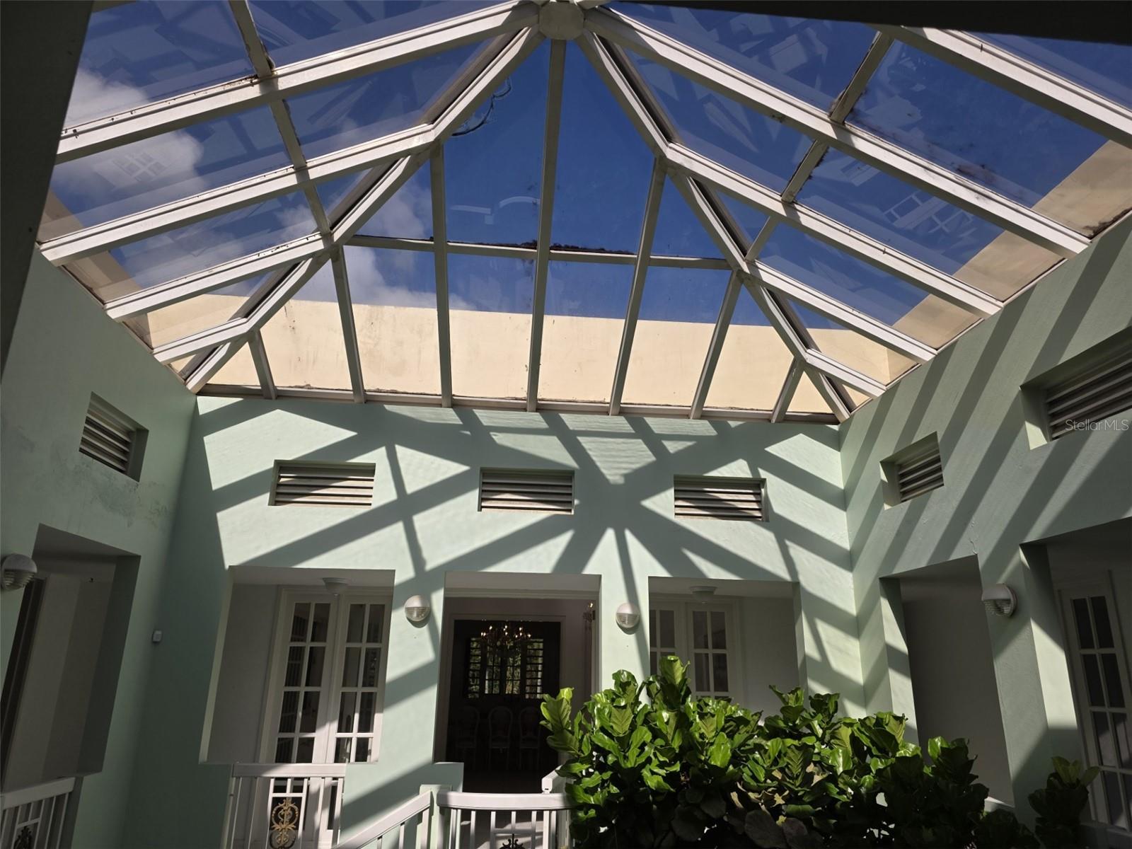 EL RETIRO - Residential