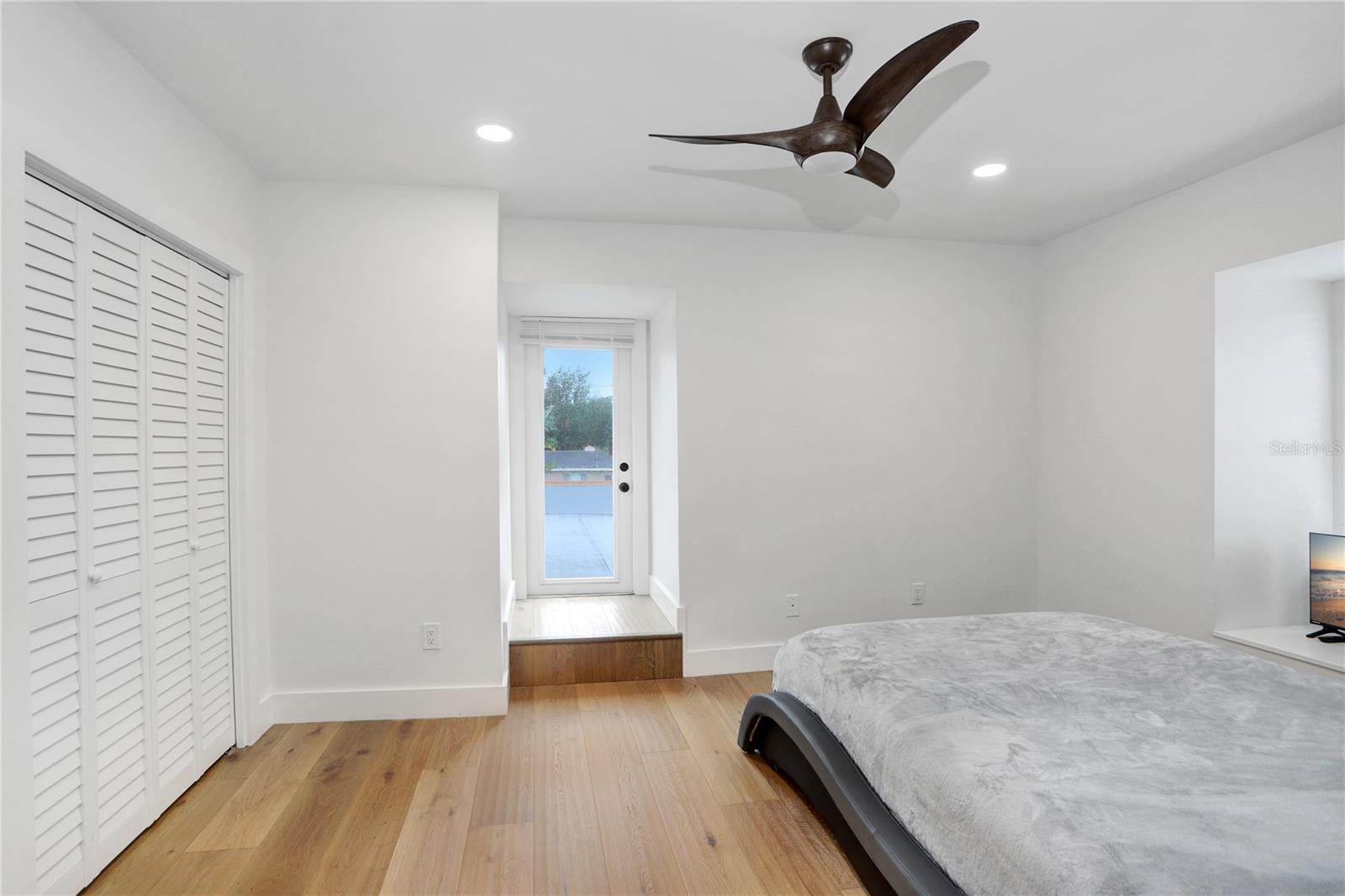 PASADENA ON THE GULF SEC C - Residential Lease