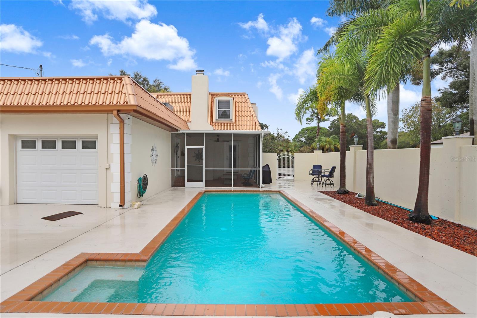 PASADENA ON THE GULF SEC C - Residential Lease