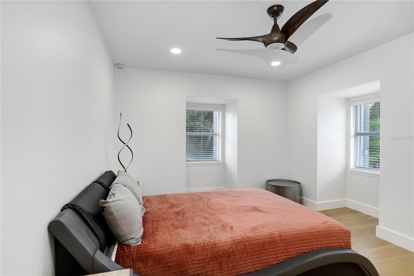 PASADENA ON THE GULF SEC C - Residential Lease