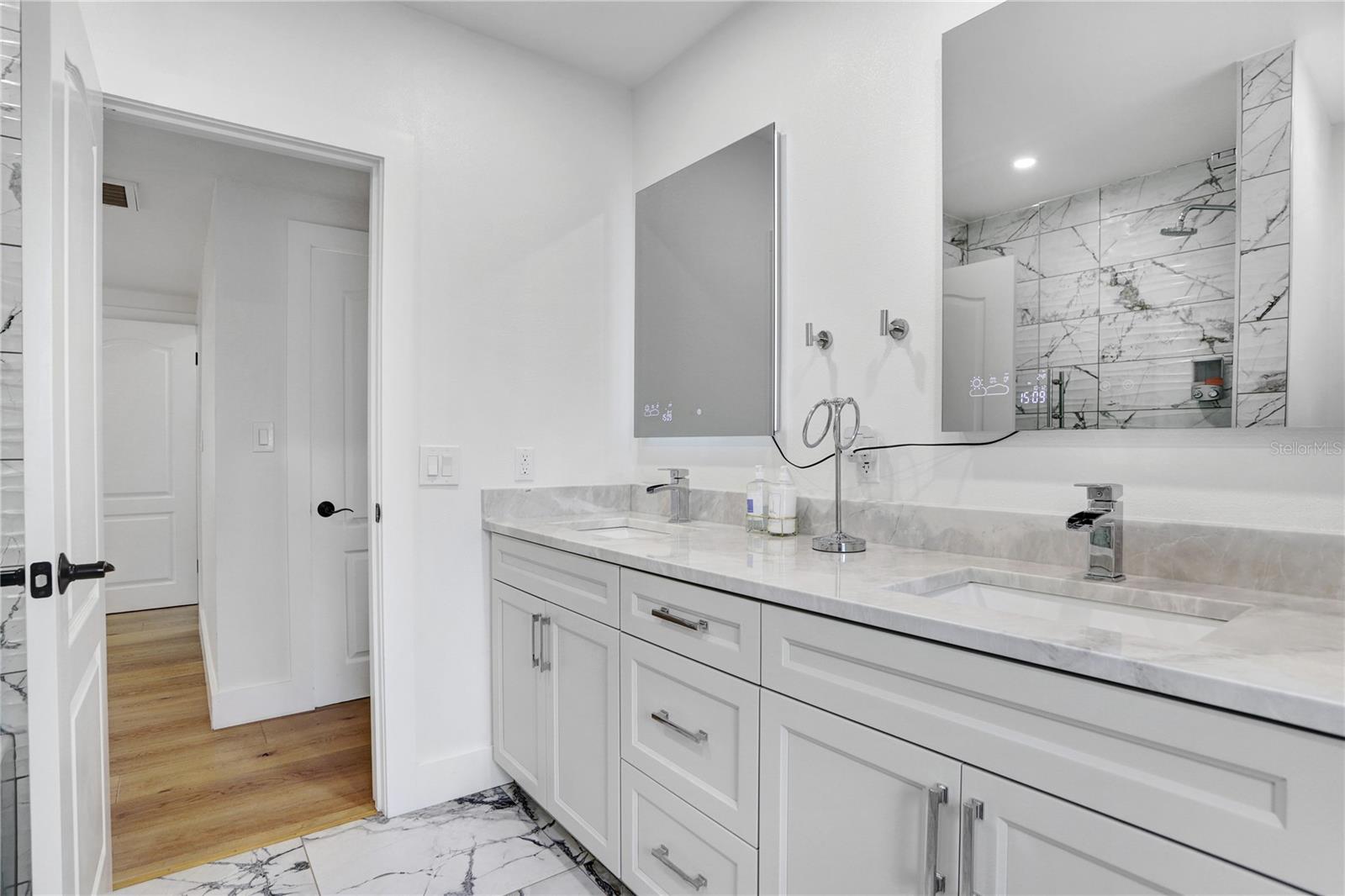 PASADENA ON THE GULF SEC C - Residential Lease