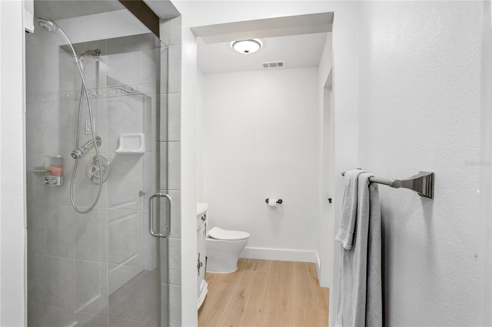 PASADENA ON THE GULF SEC C - Residential Lease