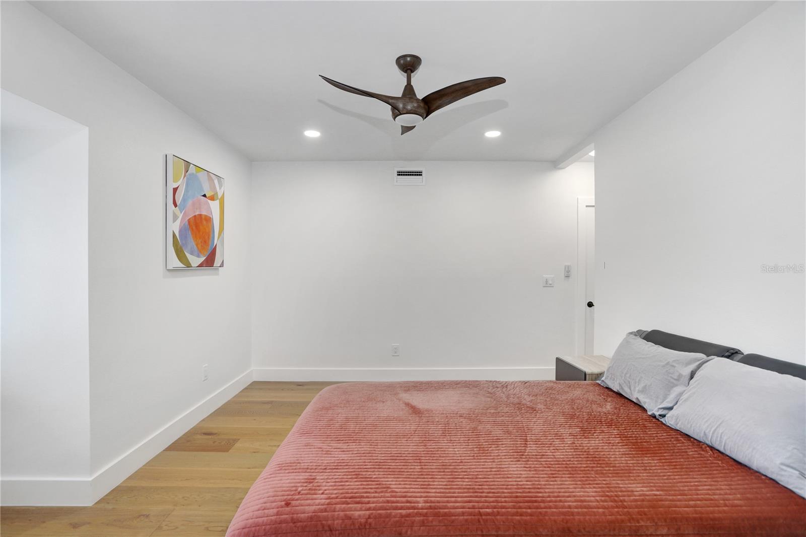 PASADENA ON THE GULF SEC C - Residential Lease