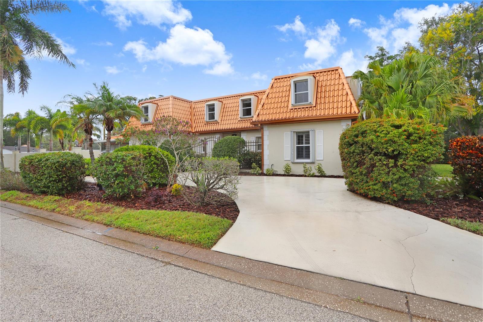 PASADENA ON THE GULF SEC C - Residential Lease