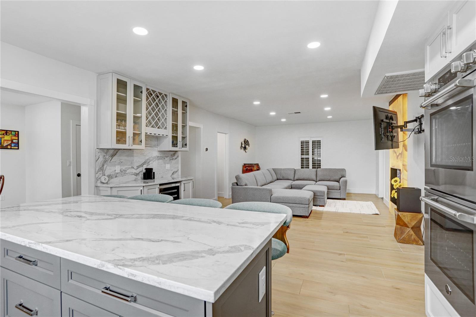 PASADENA ON THE GULF SEC C - Residential Lease