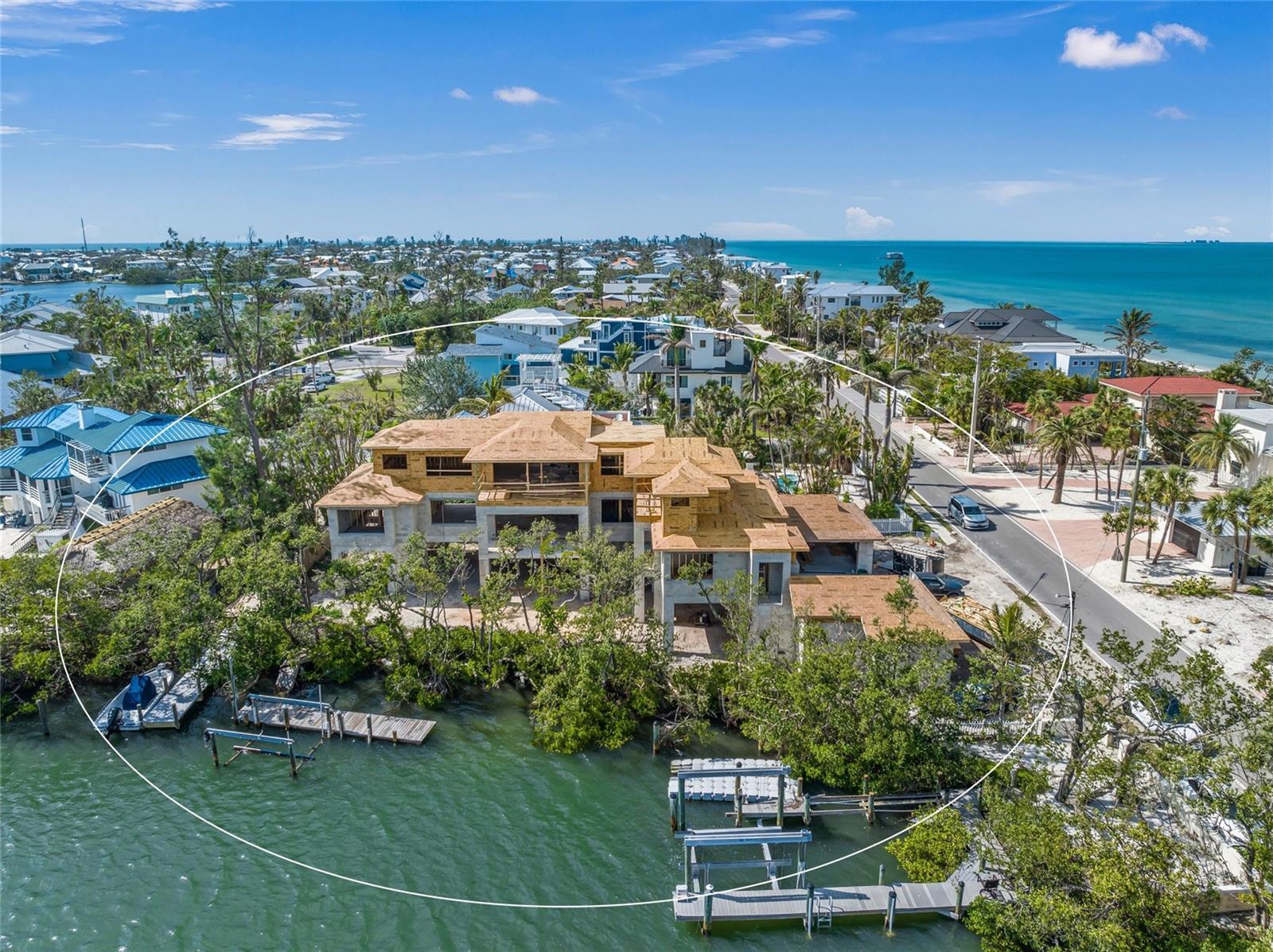 821 S BAY BOULEVARD