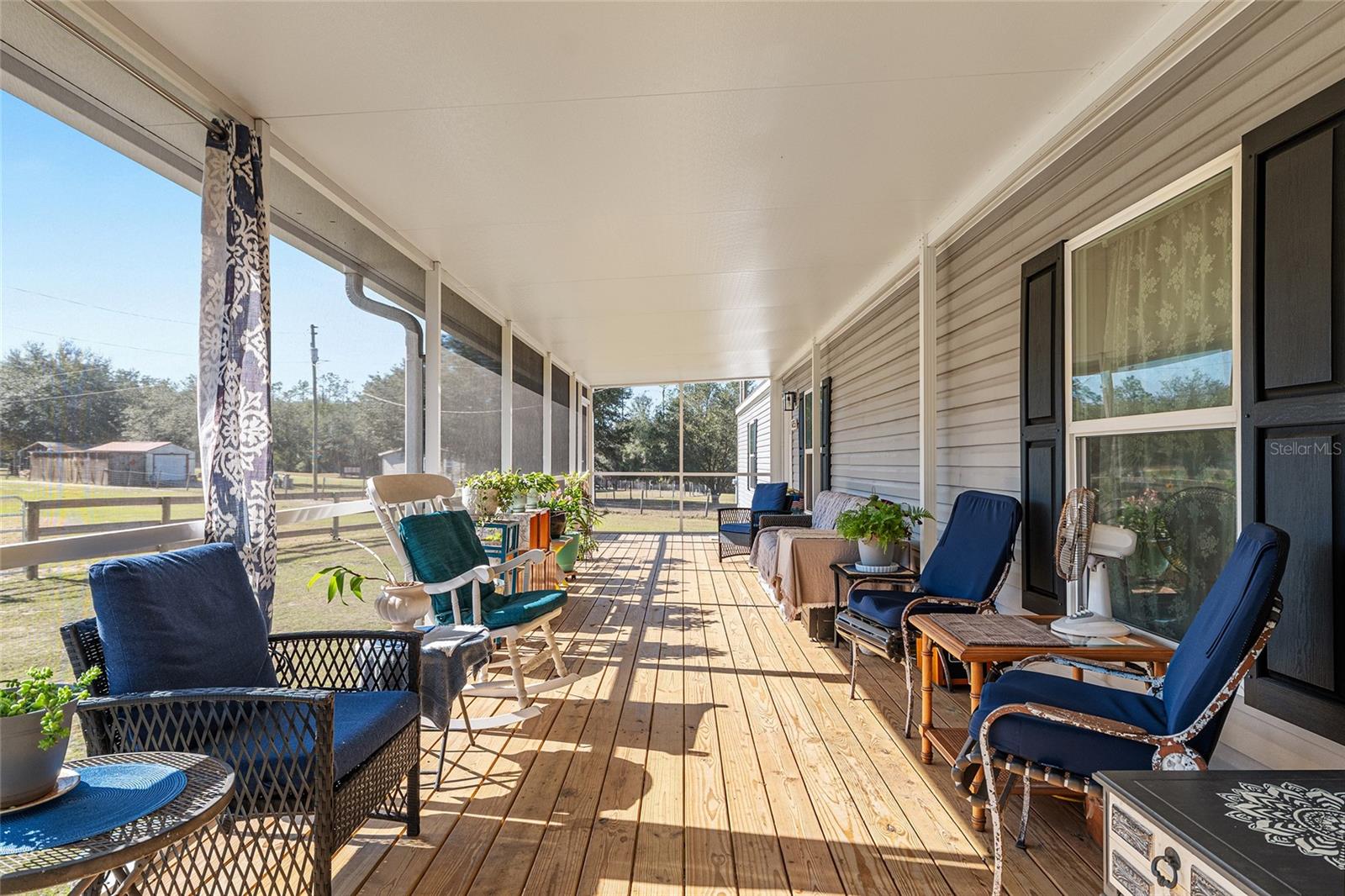 ROLLING MEADOWS - Residential