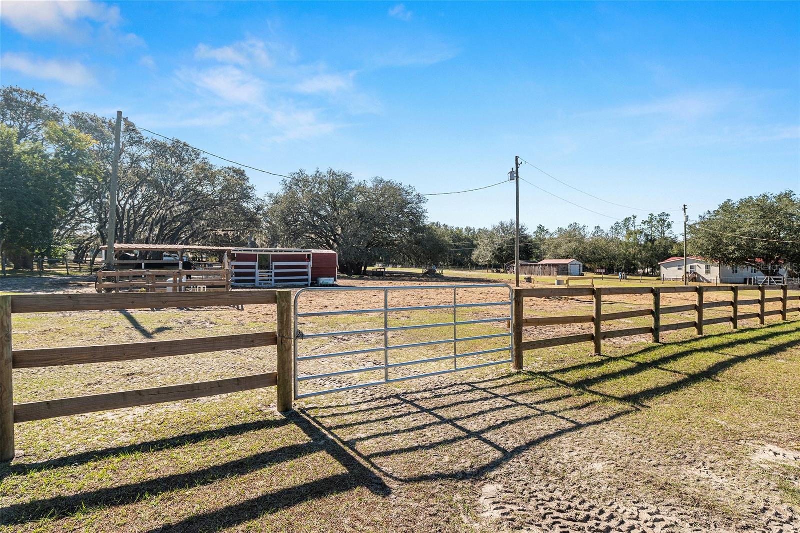 ROLLING MEADOWS - Residential