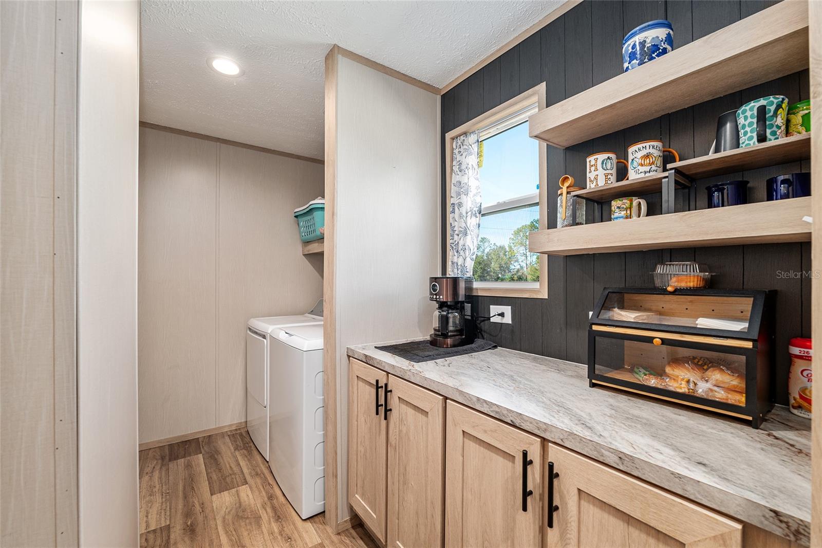 ROLLING MEADOWS - Residential