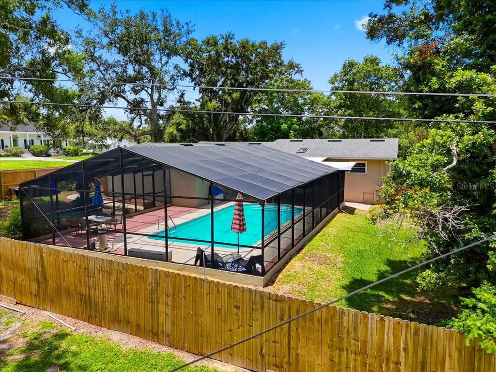 Photo of 4520 Orangewood Loop E, Lakeland, FL 33813 (MLS # L4962888)