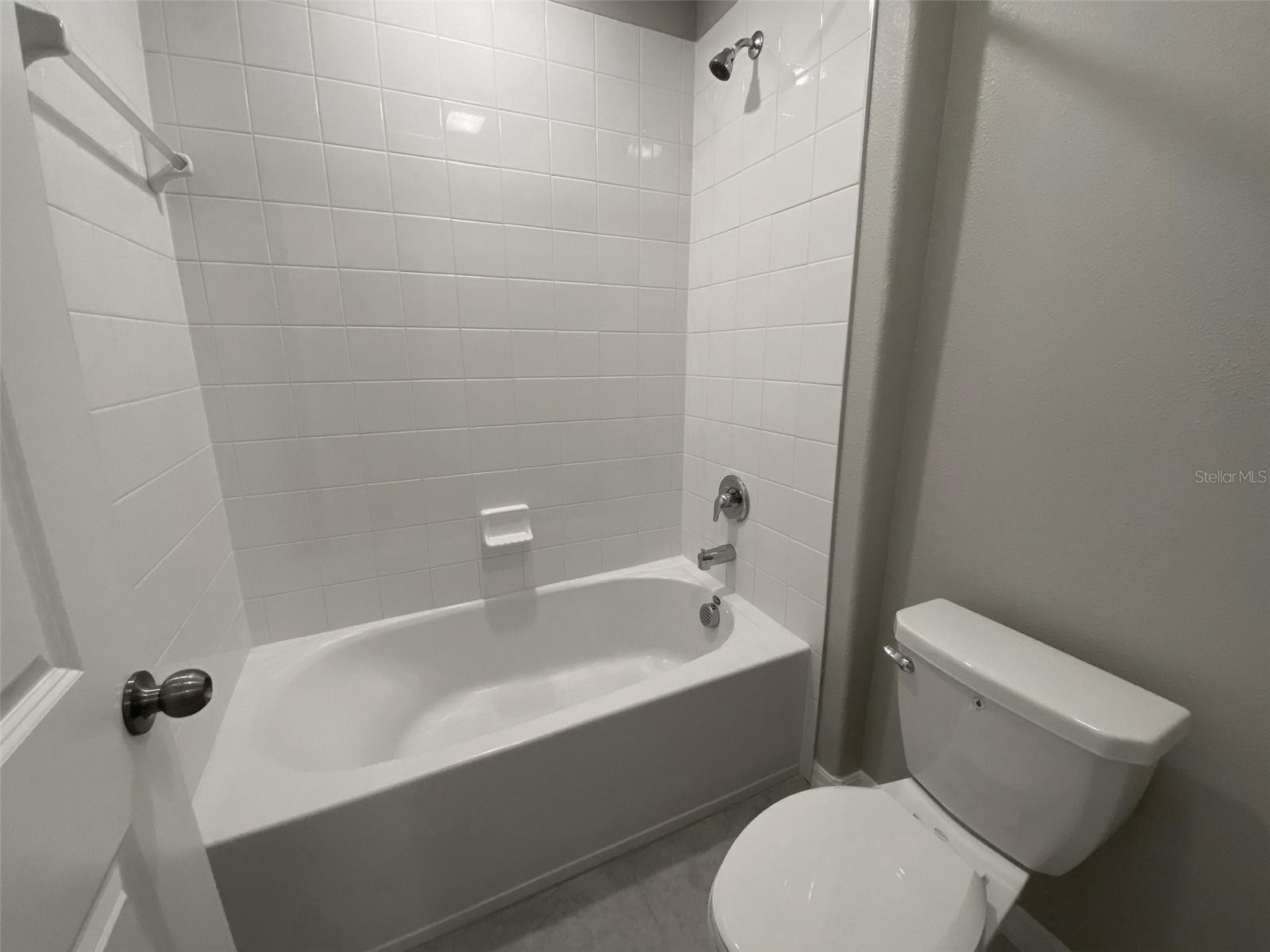 COPPERSPRING PH 2 - Residential Lease