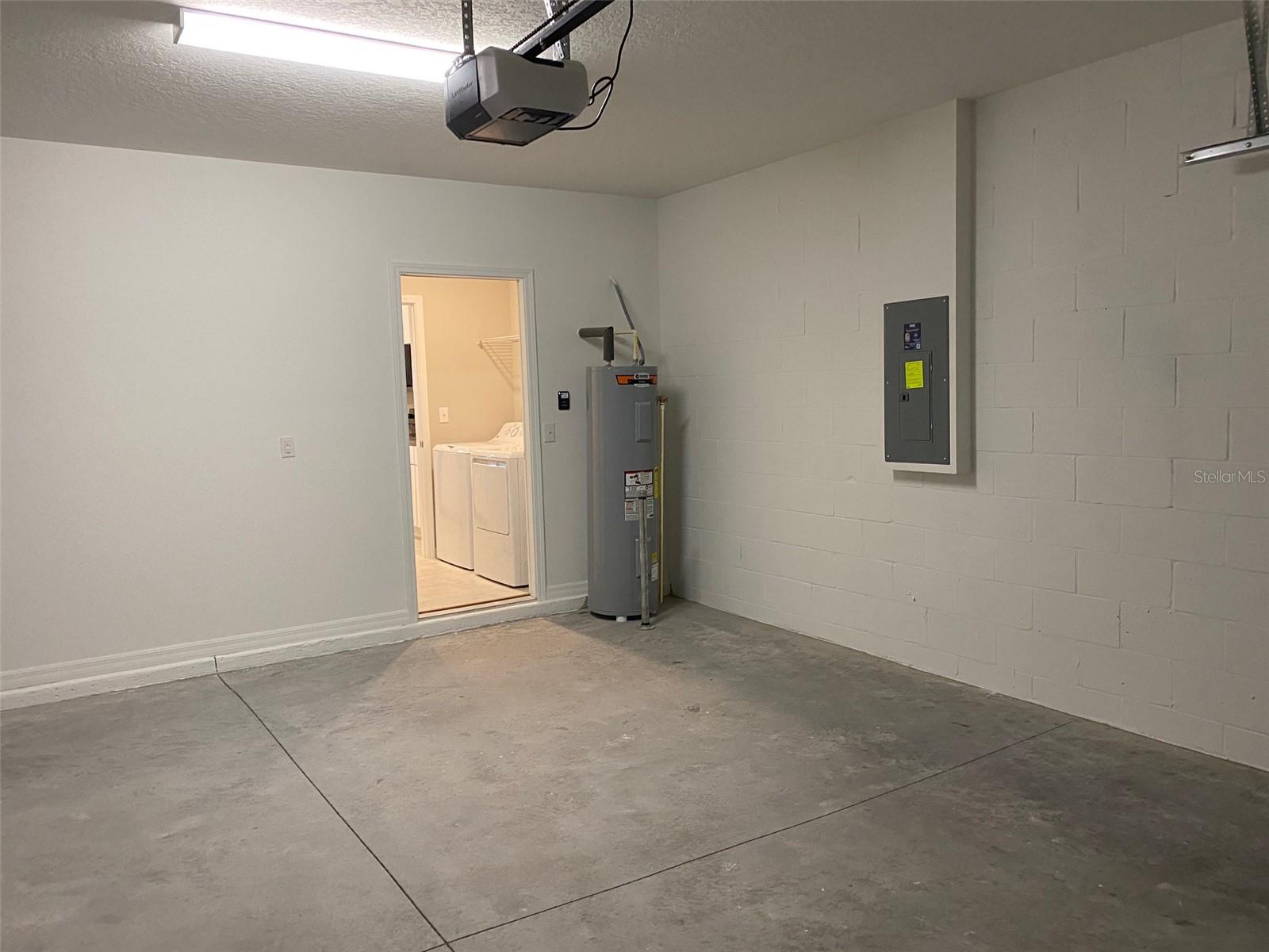 COPPERSPRING PH 2 - Residential Lease