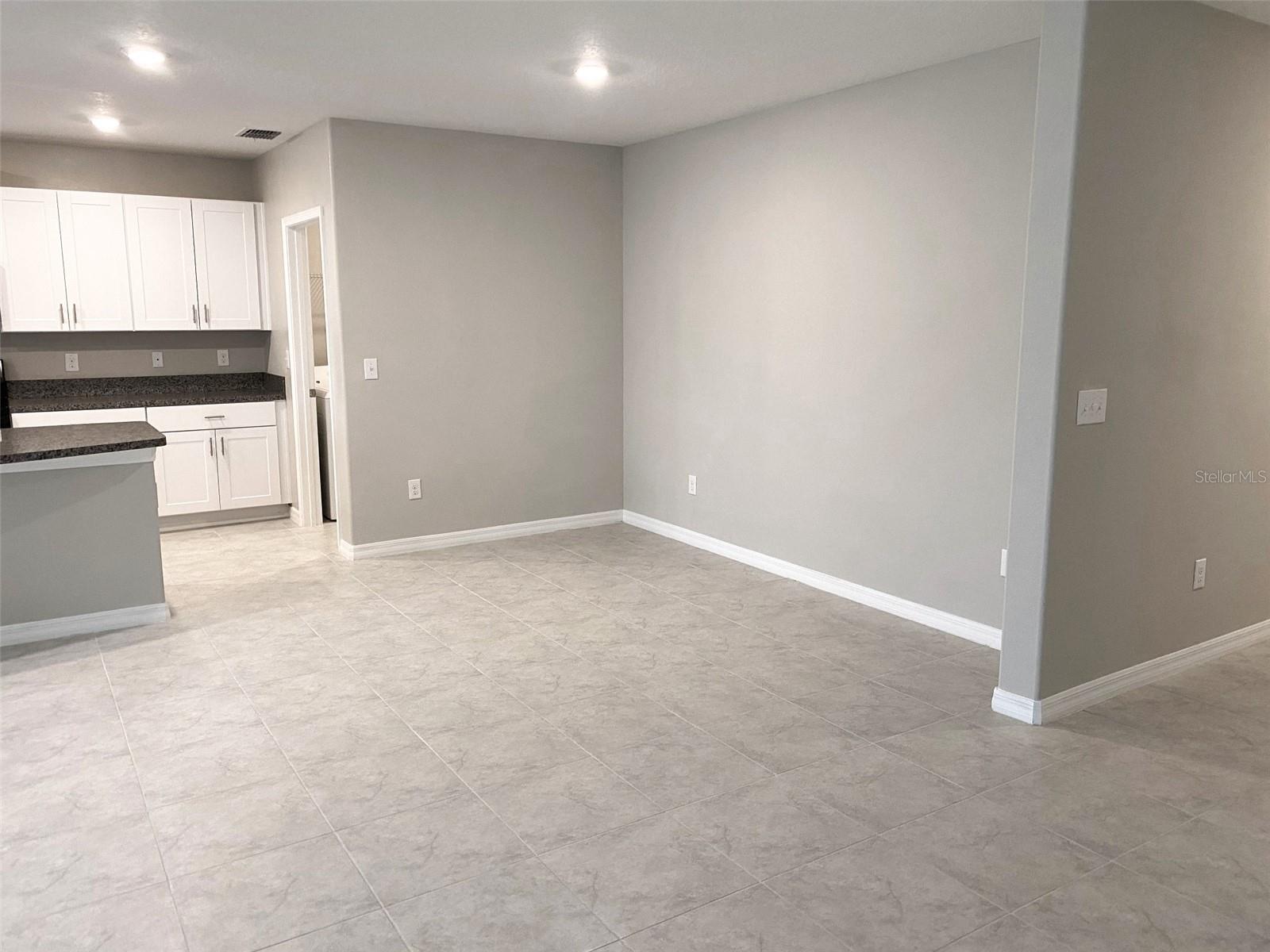COPPERSPRING PH 2 - Residential Lease