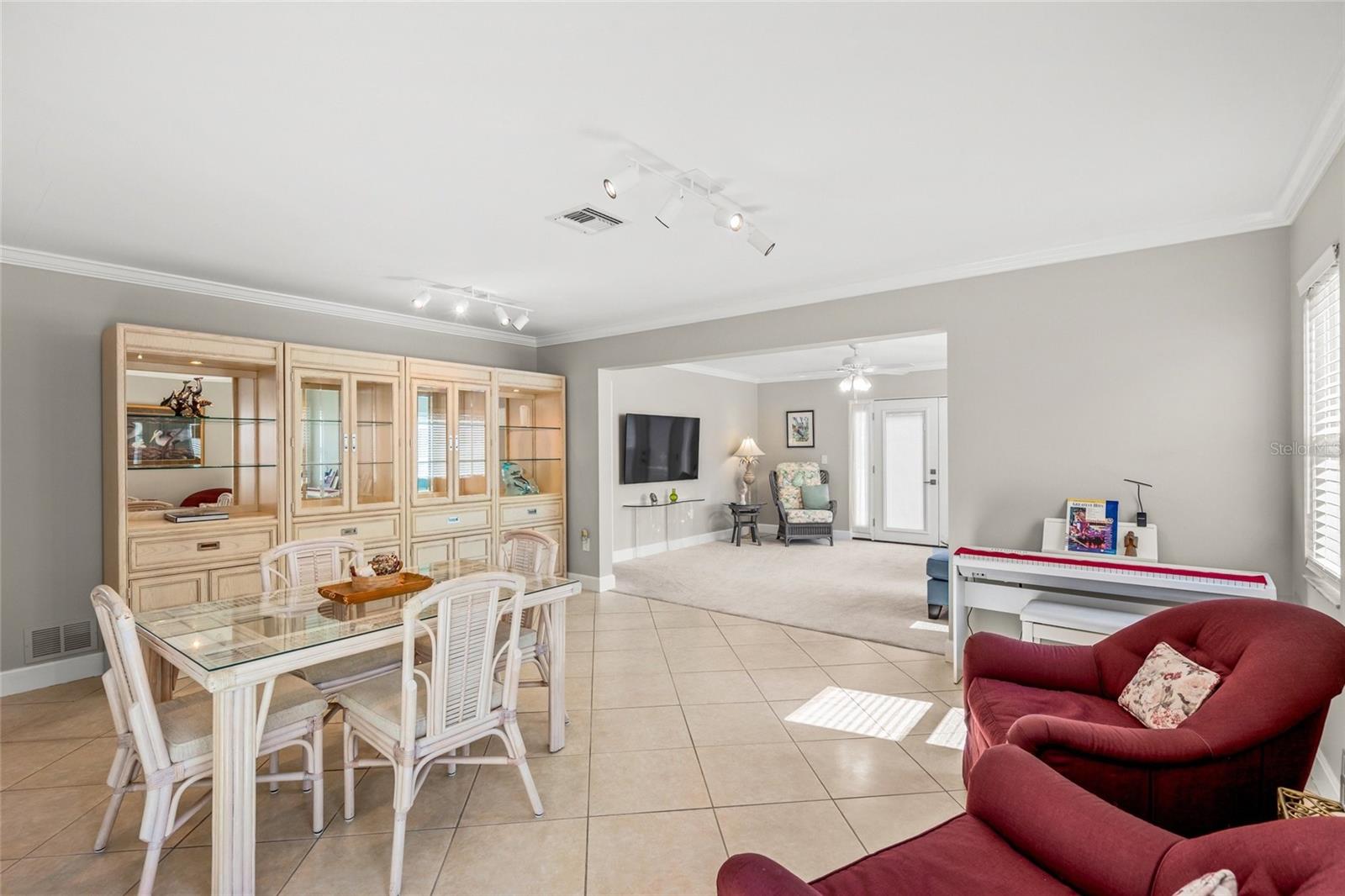 6213 GREEN VIEW DRIVE 127