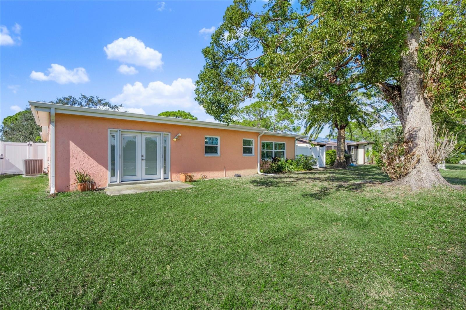 VILLAGE IN THE PINES 1 - Residential