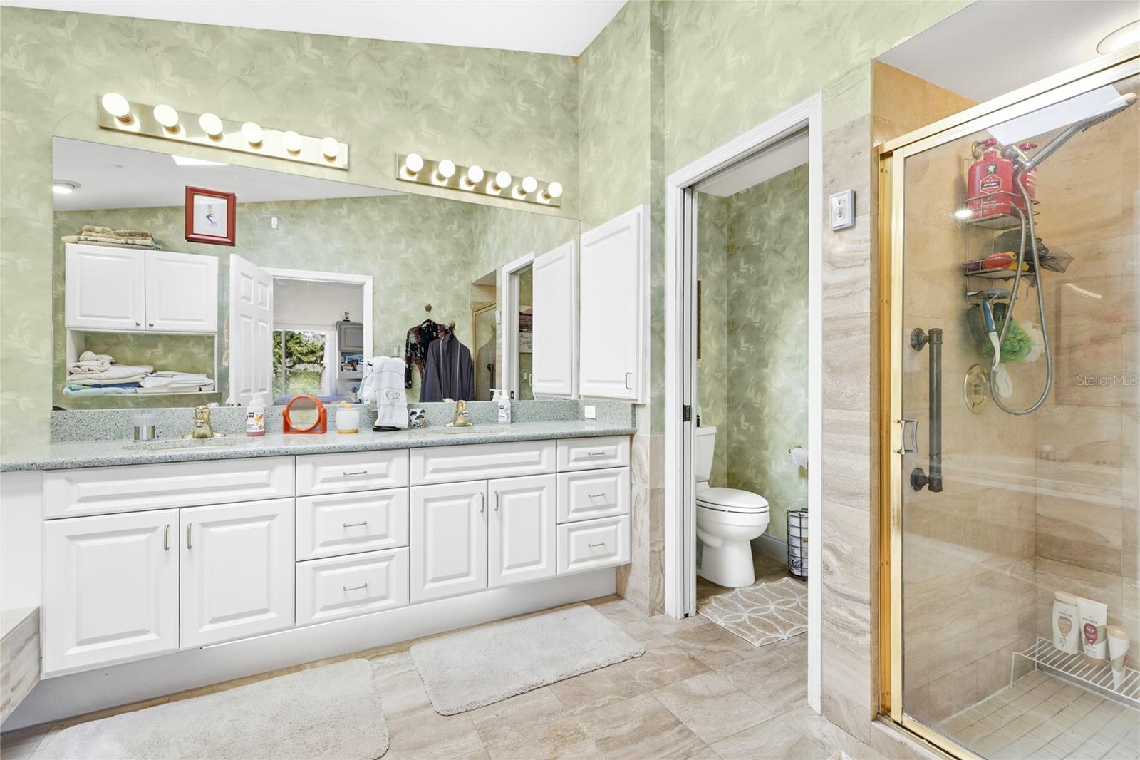 LONGWOOD VILLAS UNIT 3 - Residential