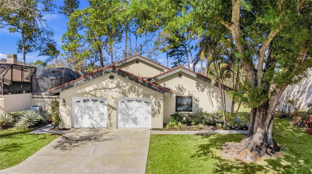 Photo of 4870 Tivoli Court, Sarasota, FL 34235 (MLS # A4675116)