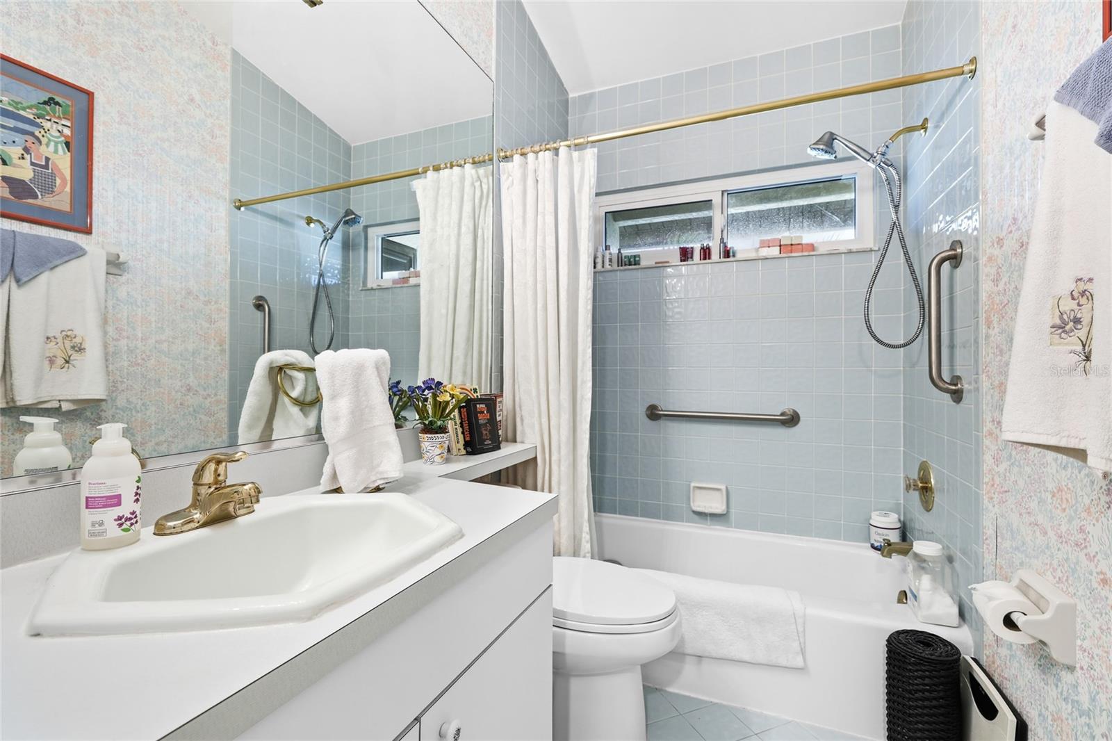 LONGWOOD VILLAS UNIT 3 - Residential