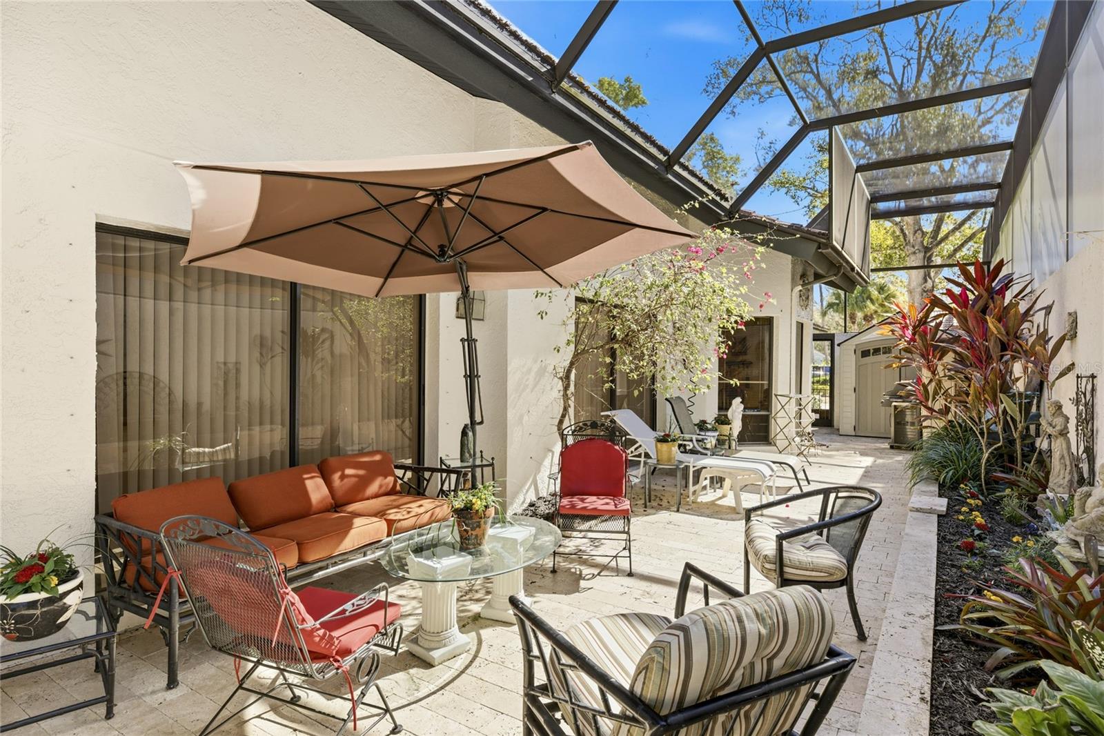 LONGWOOD VILLAS UNIT 3 - Residential