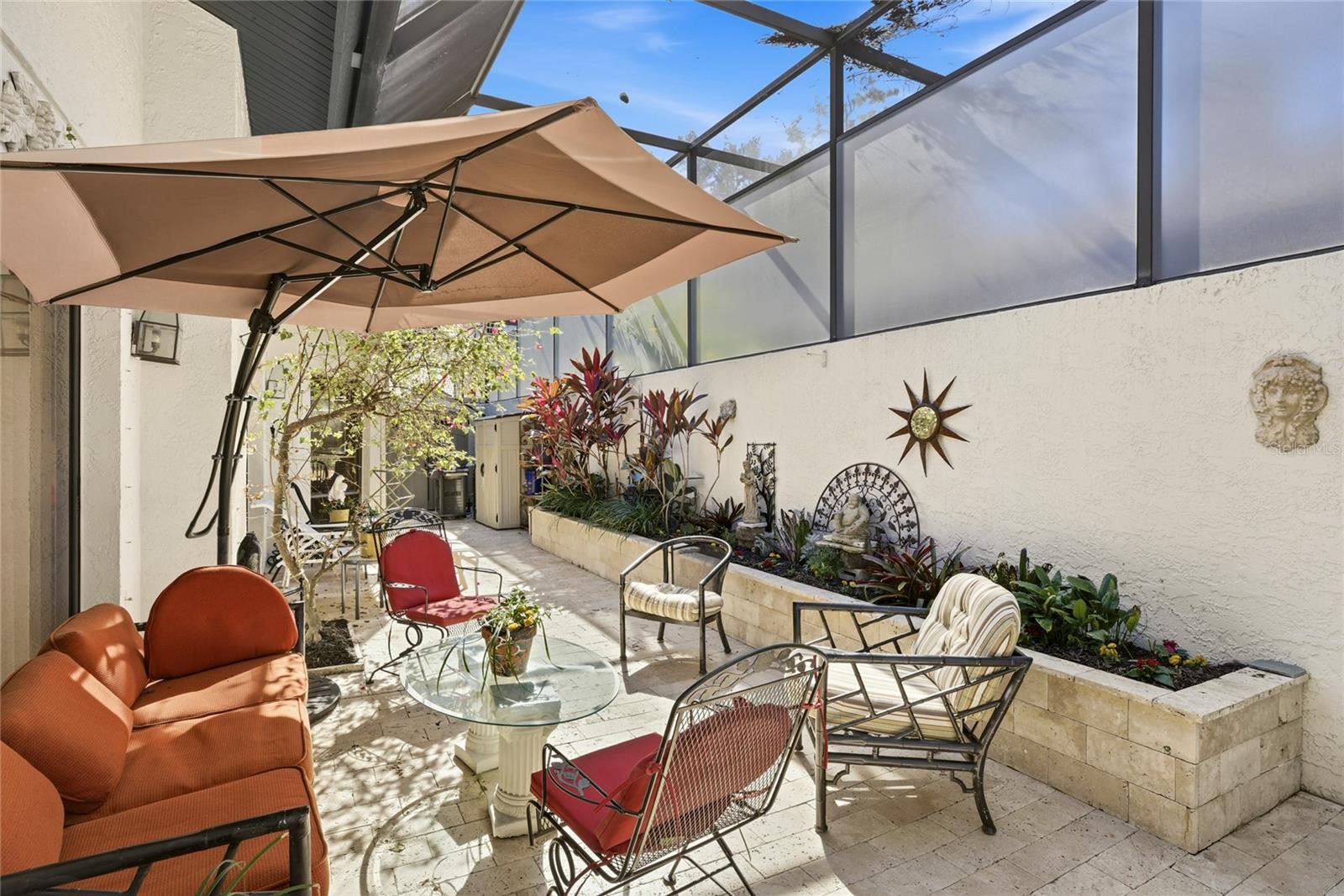 LONGWOOD VILLAS UNIT 3 - Residential