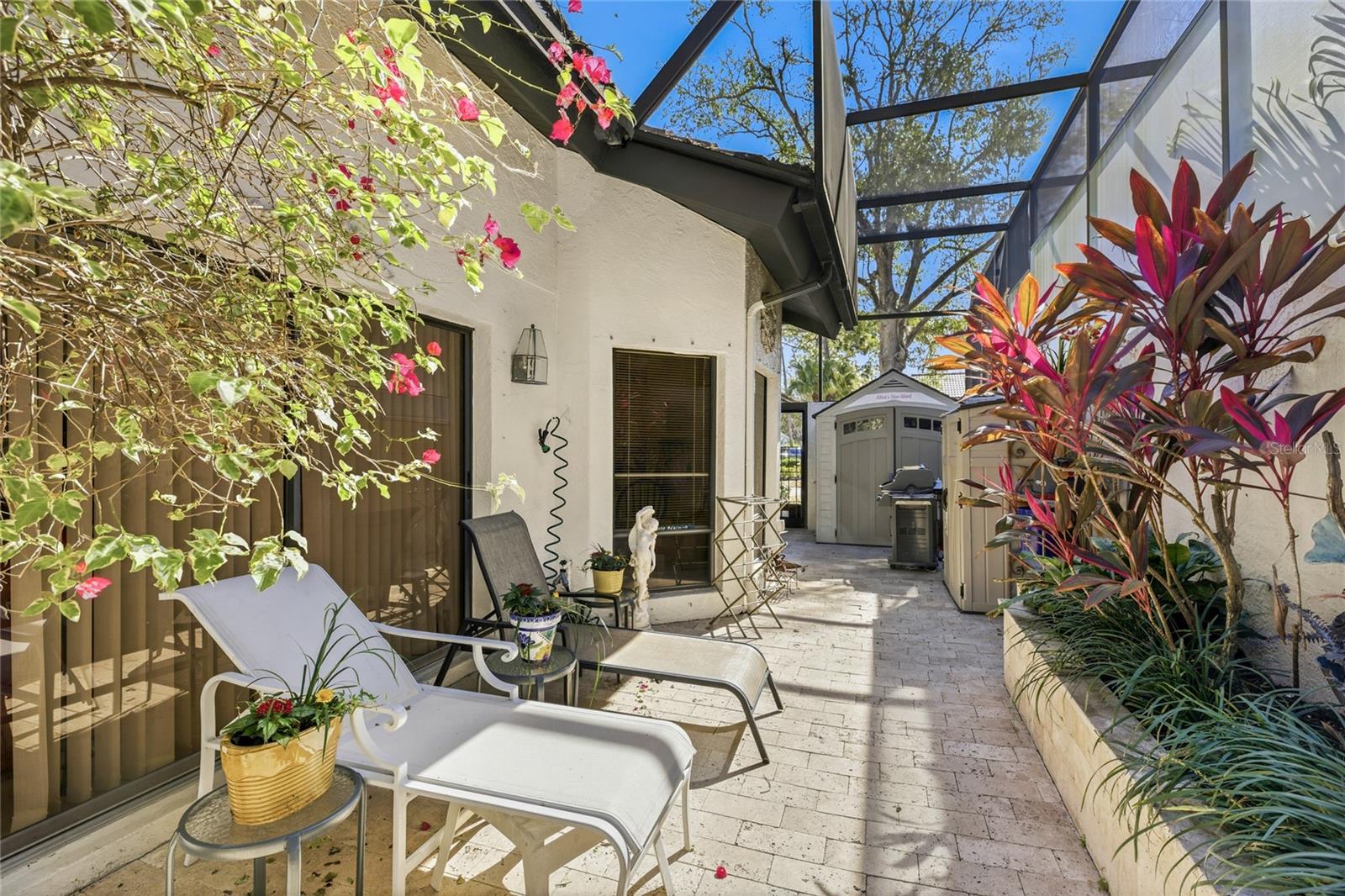 LONGWOOD VILLAS UNIT 3 - Residential