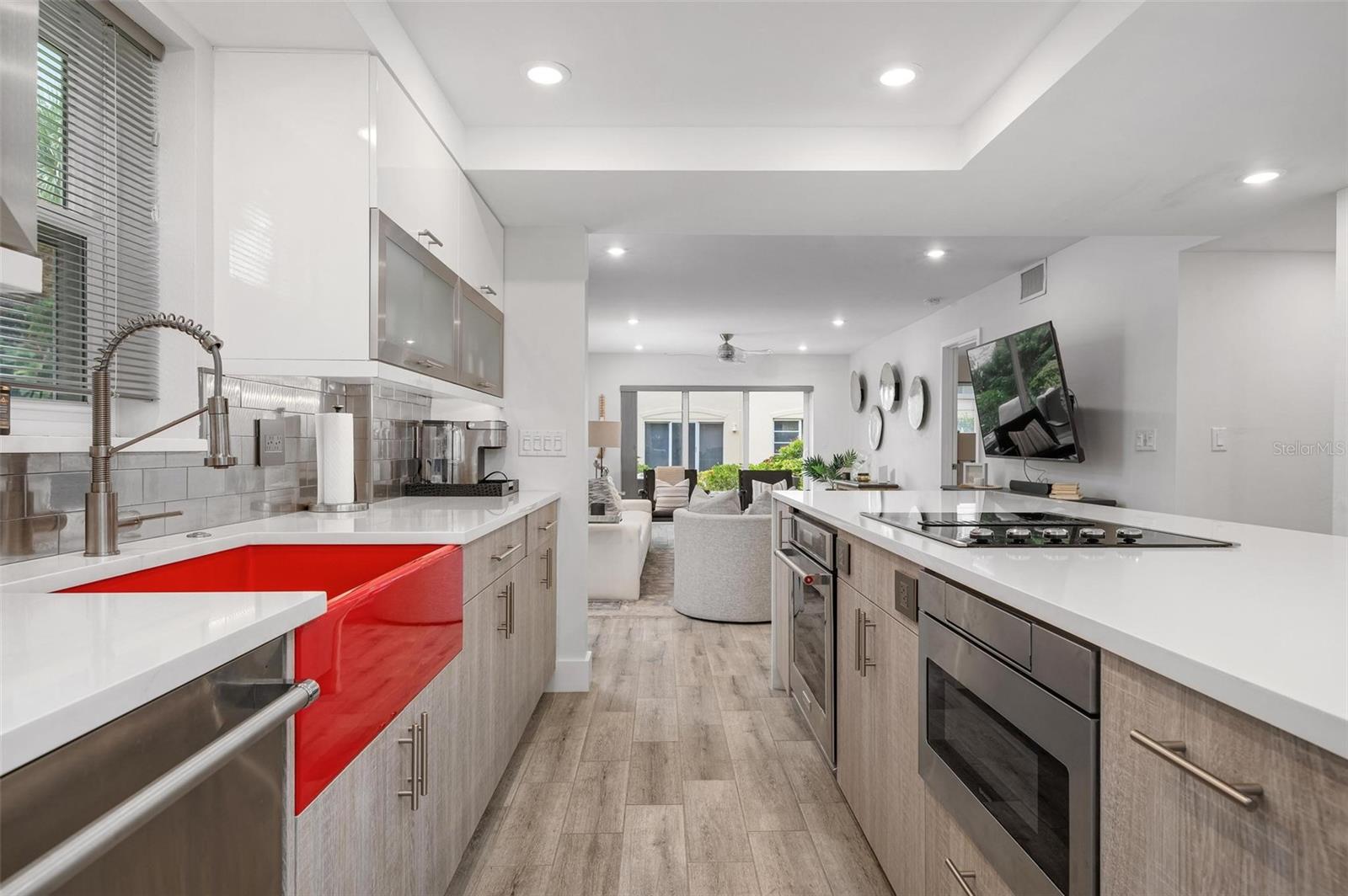 BEACH HARBOR CLUB - Residential Lease