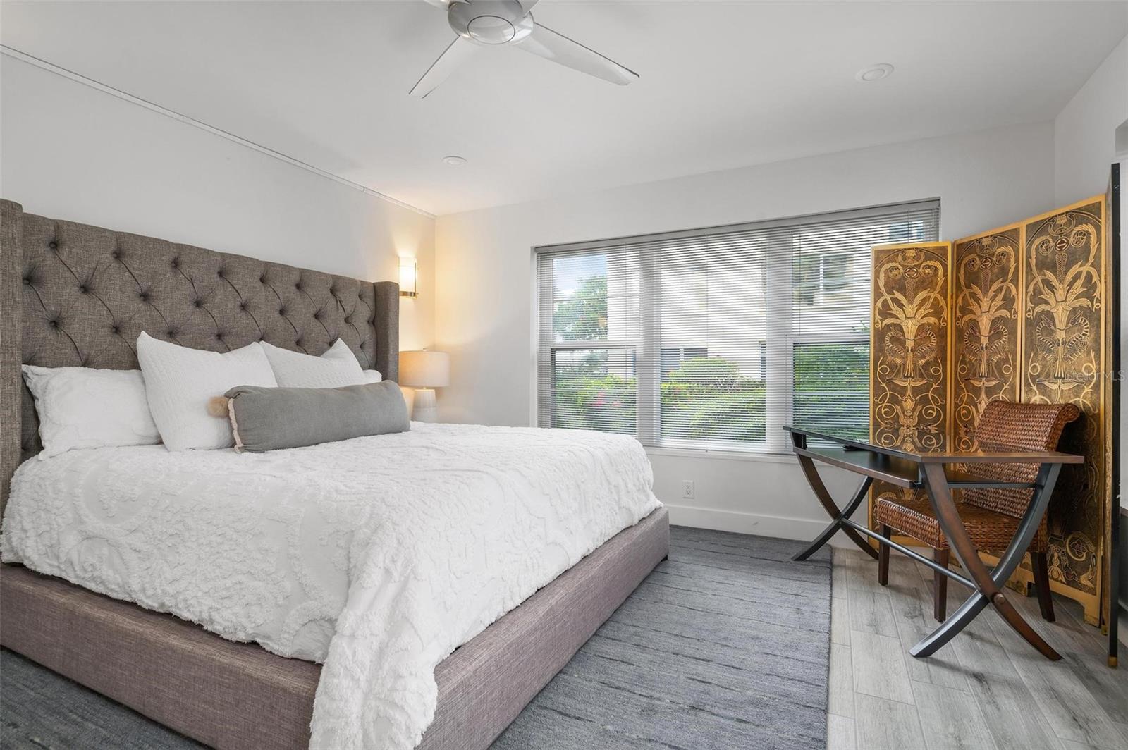 BEACH HARBOR CLUB - Residential Lease