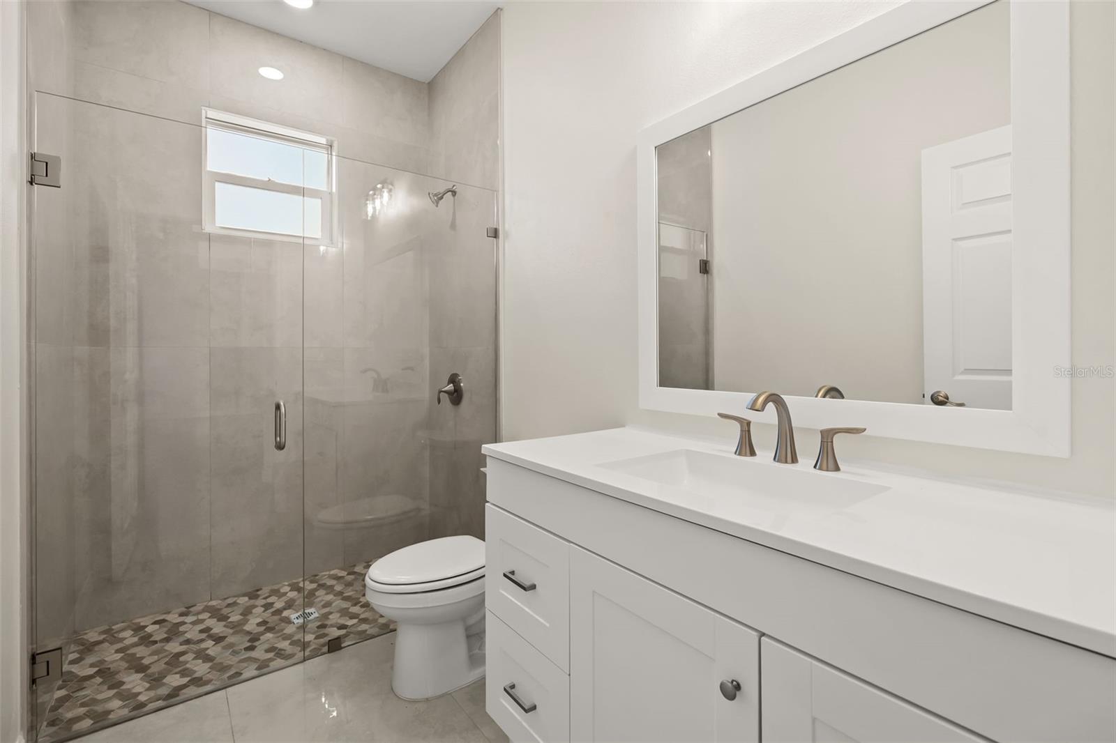 PLANTATION ESTATES UNIT 05 - Residential