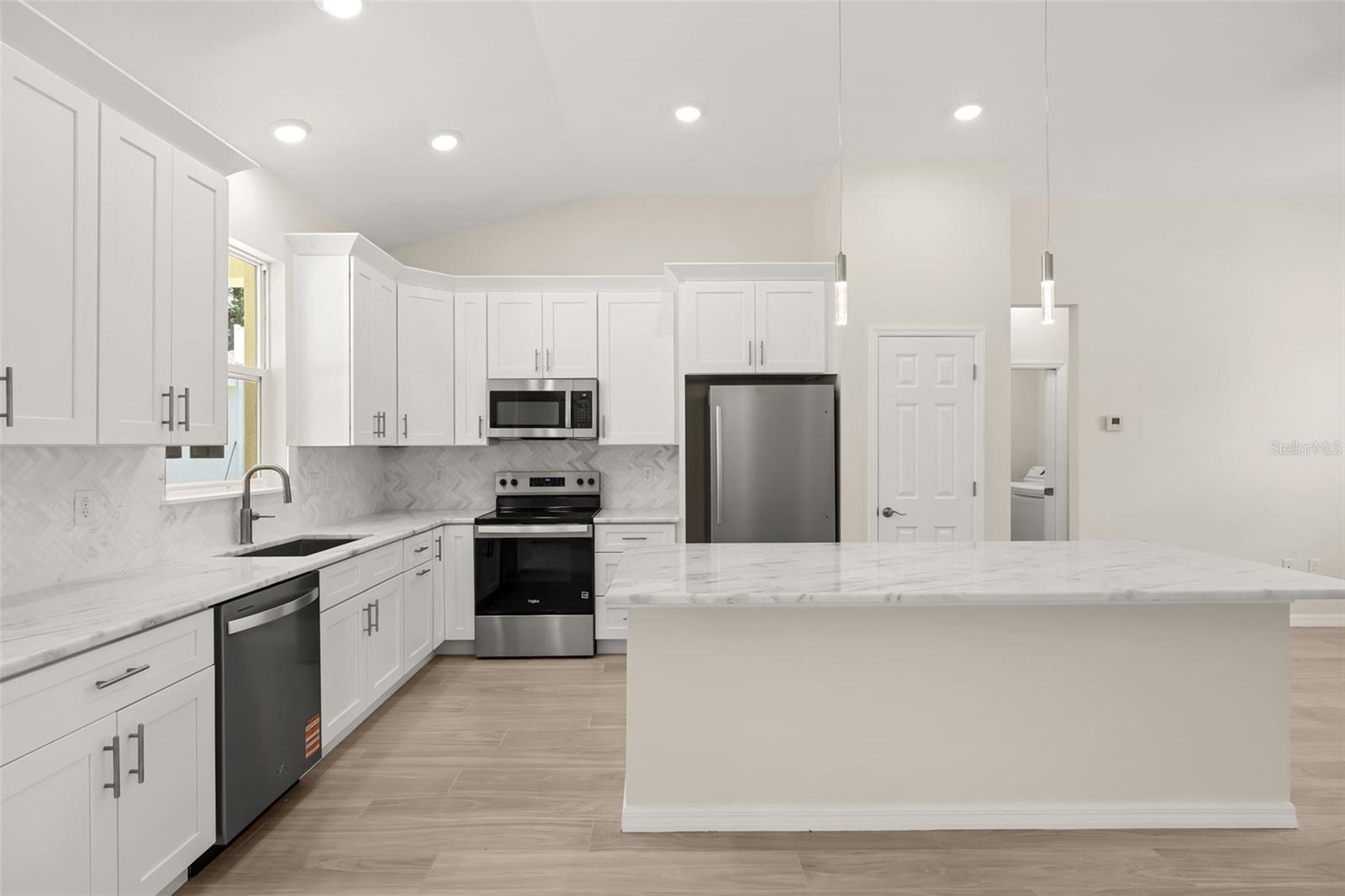 PLANTATION ESTATES UNIT 05 - Residential