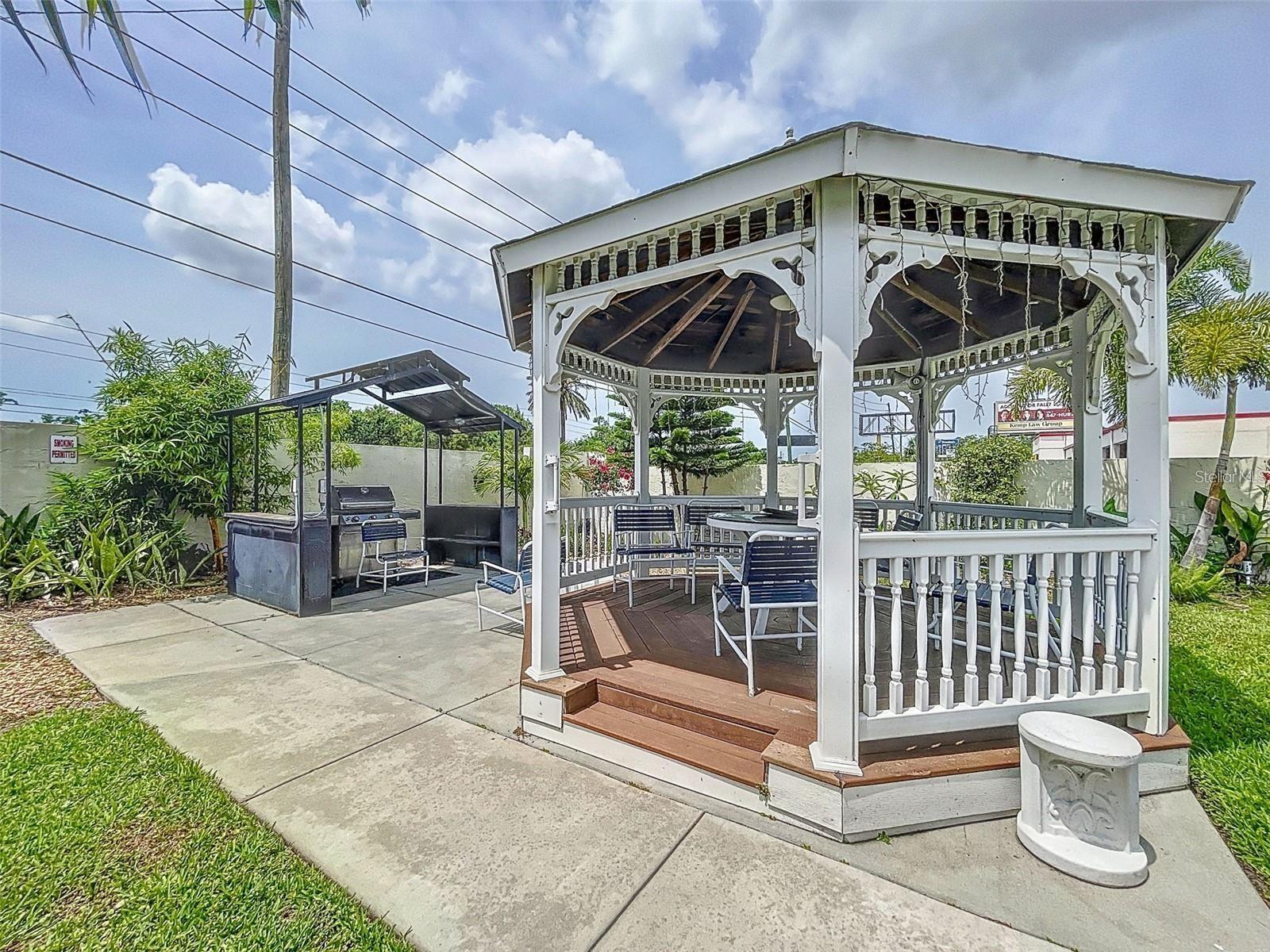 WILLOWBROOK CONDO - Residential
