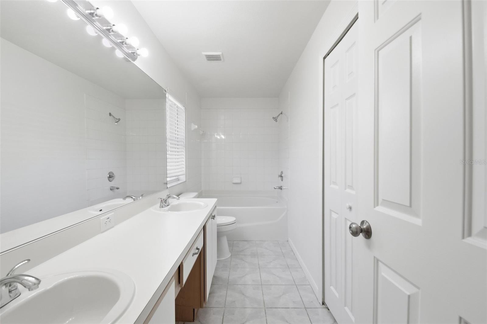 SUMMERFIELD VILLG 1 TRCT 38 - Residential