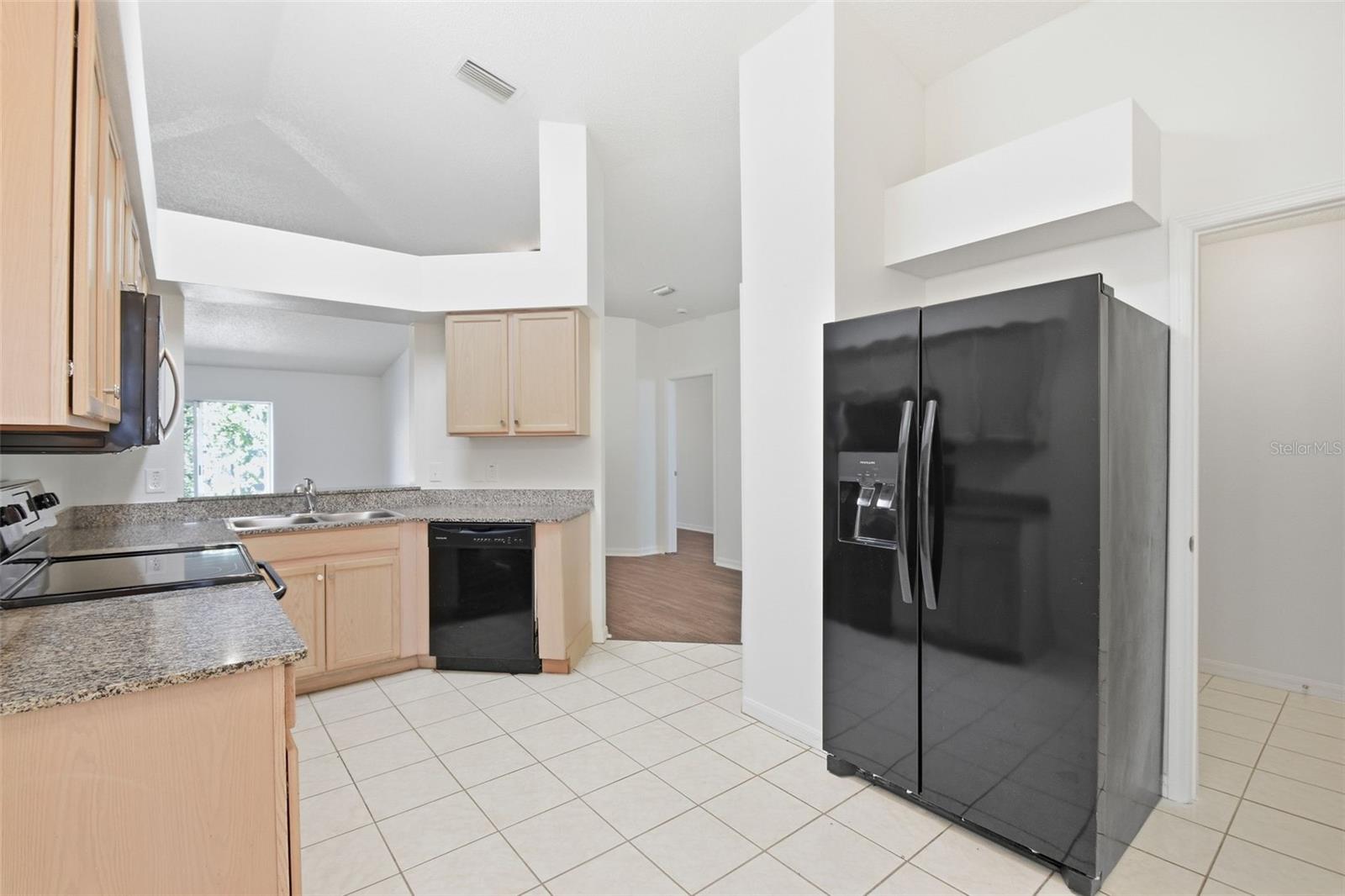 SUMMERFIELD VILLG 1 TRCT 38 - Residential