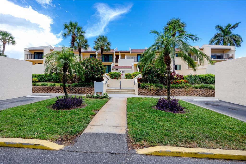 Photo of 7510 Sunshine Skyway Lane S #P4, St Petersburg, FL 33711 (MLS # TB8519501)