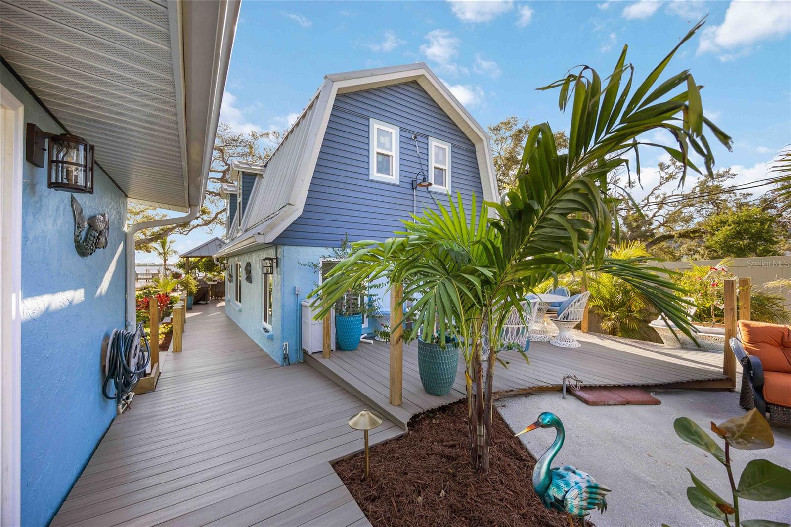 SUNSET BAY - Residential Lease
