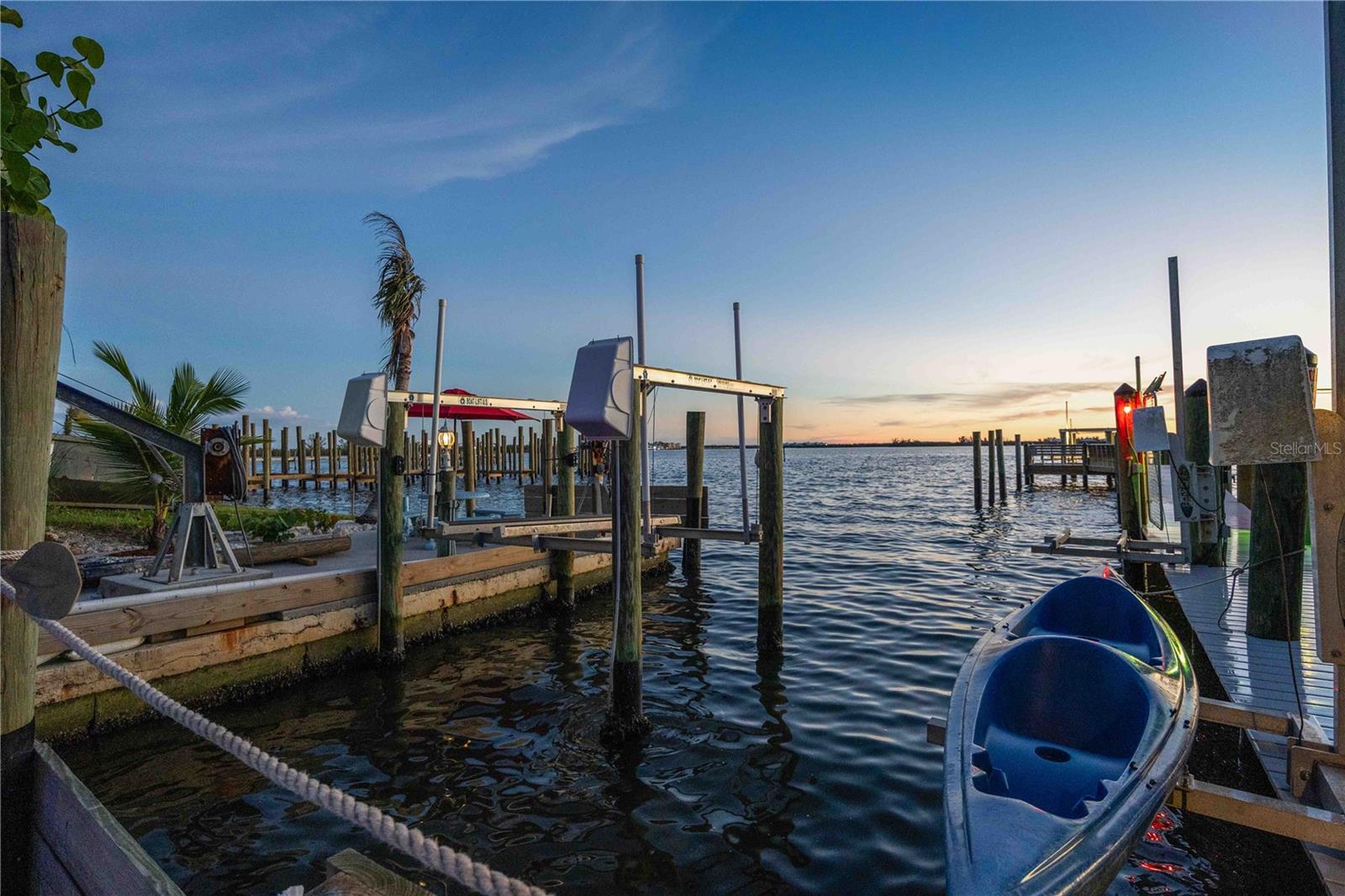 SUNSET BAY - Residential Lease