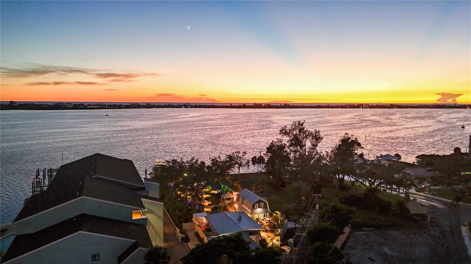 SUNSET BAY - Residential Lease