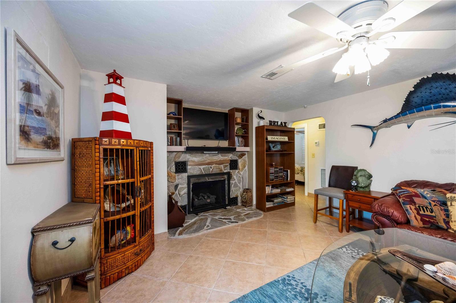 SUNSET BAY - Residential Lease