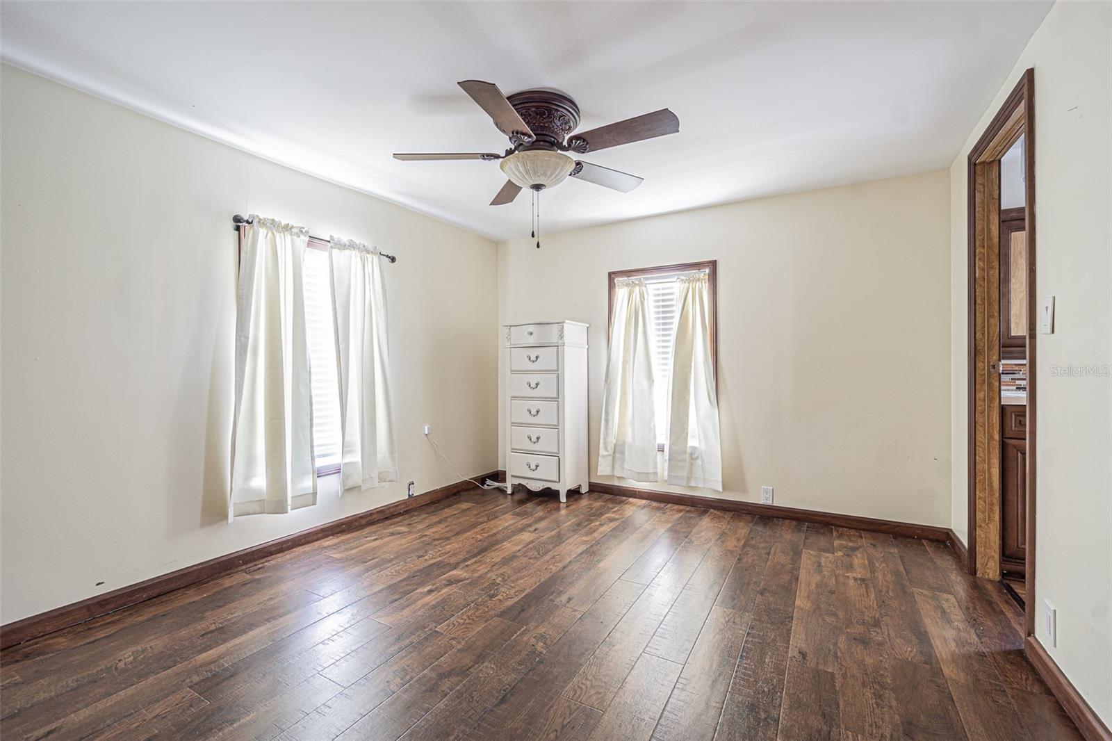 TIMBER LAKE ESTATES - Residential
