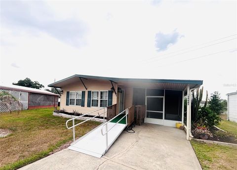 34445 COUNTRYSIDE DRIVE WESLEY CHAPEL FL 33543