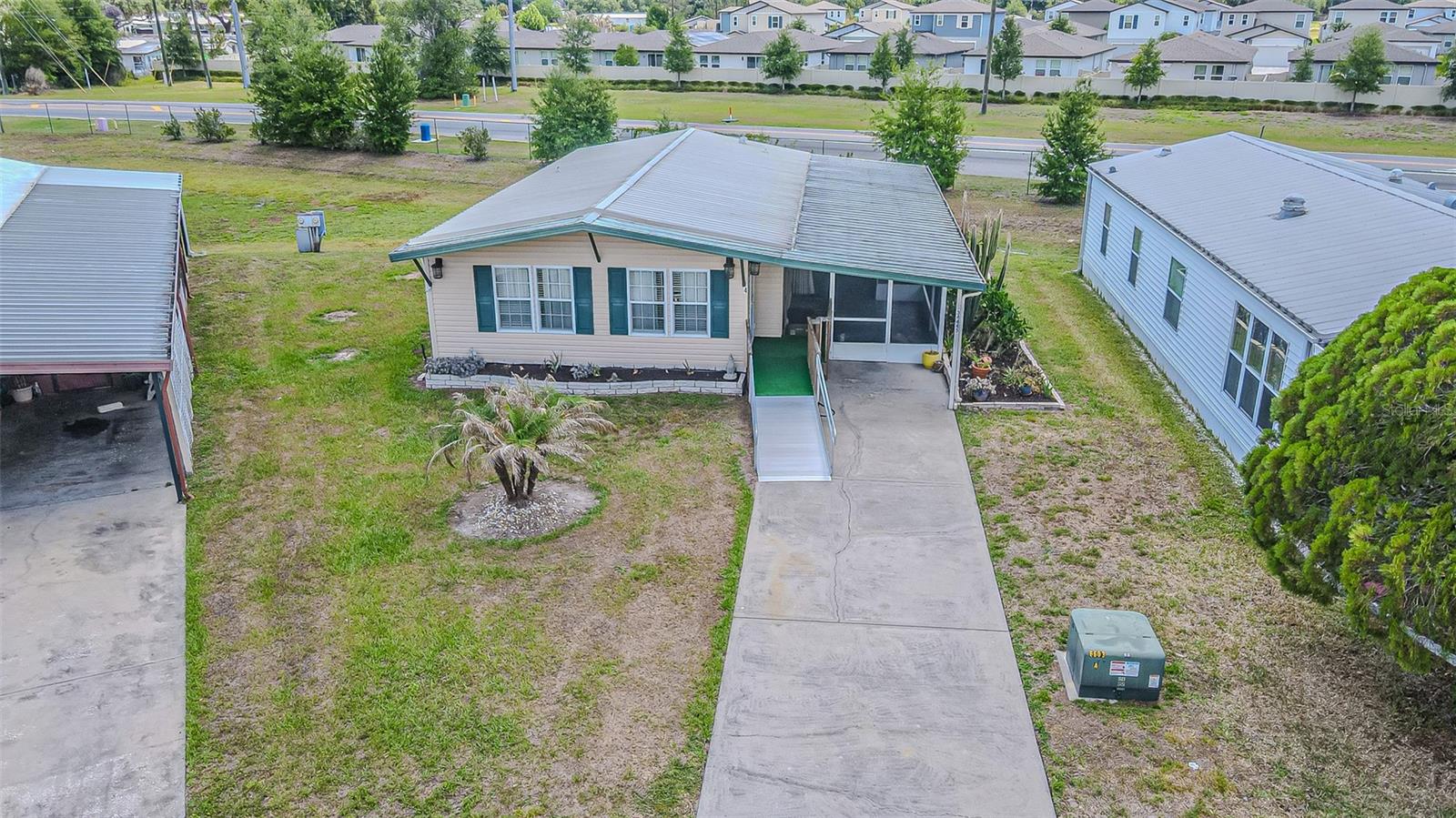 TIMBER LAKE ESTATES - Residential