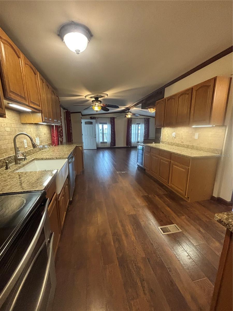 TIMBER LAKE ESTATES - Residential
