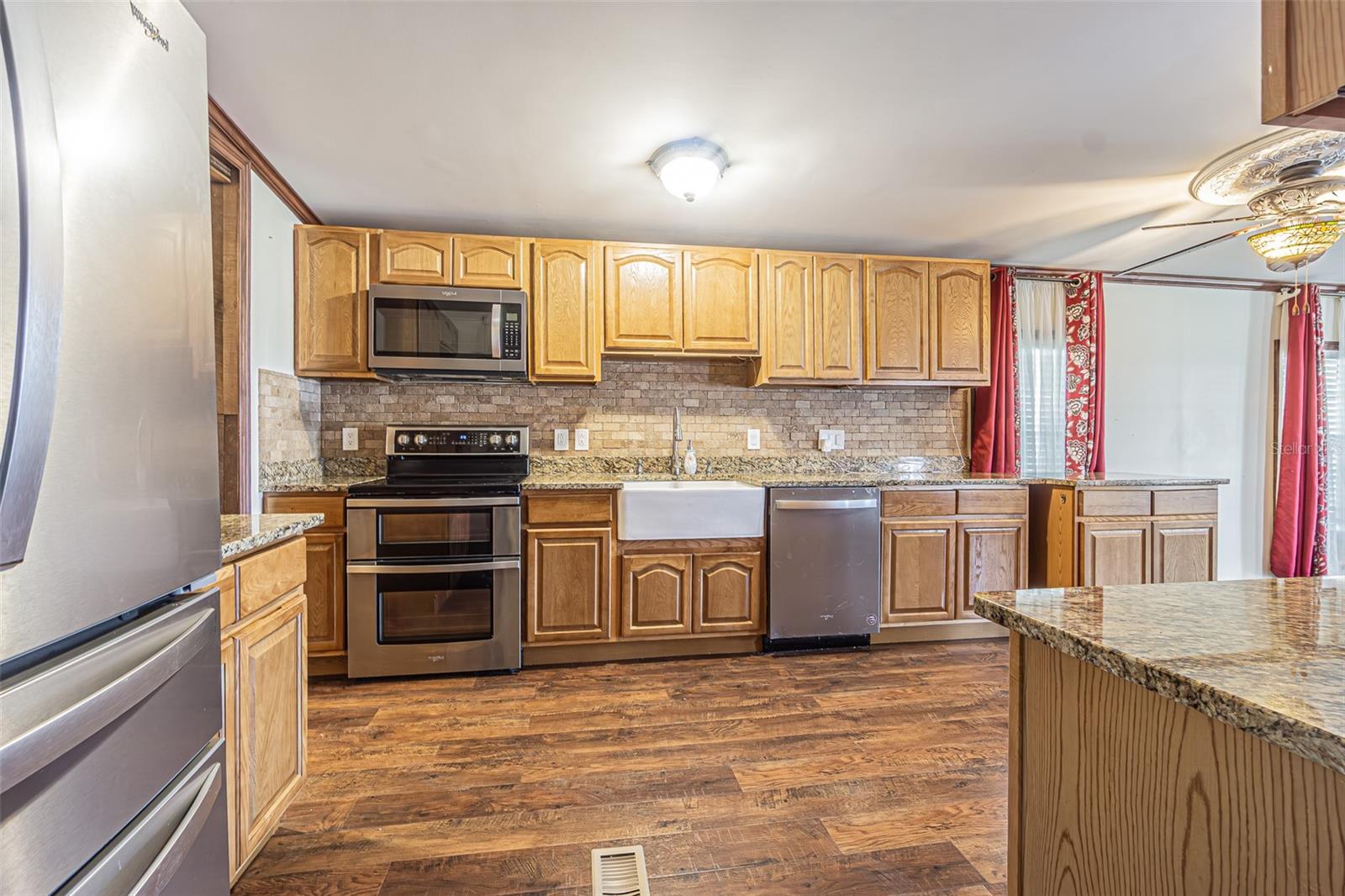 TIMBER LAKE ESTATES - Residential