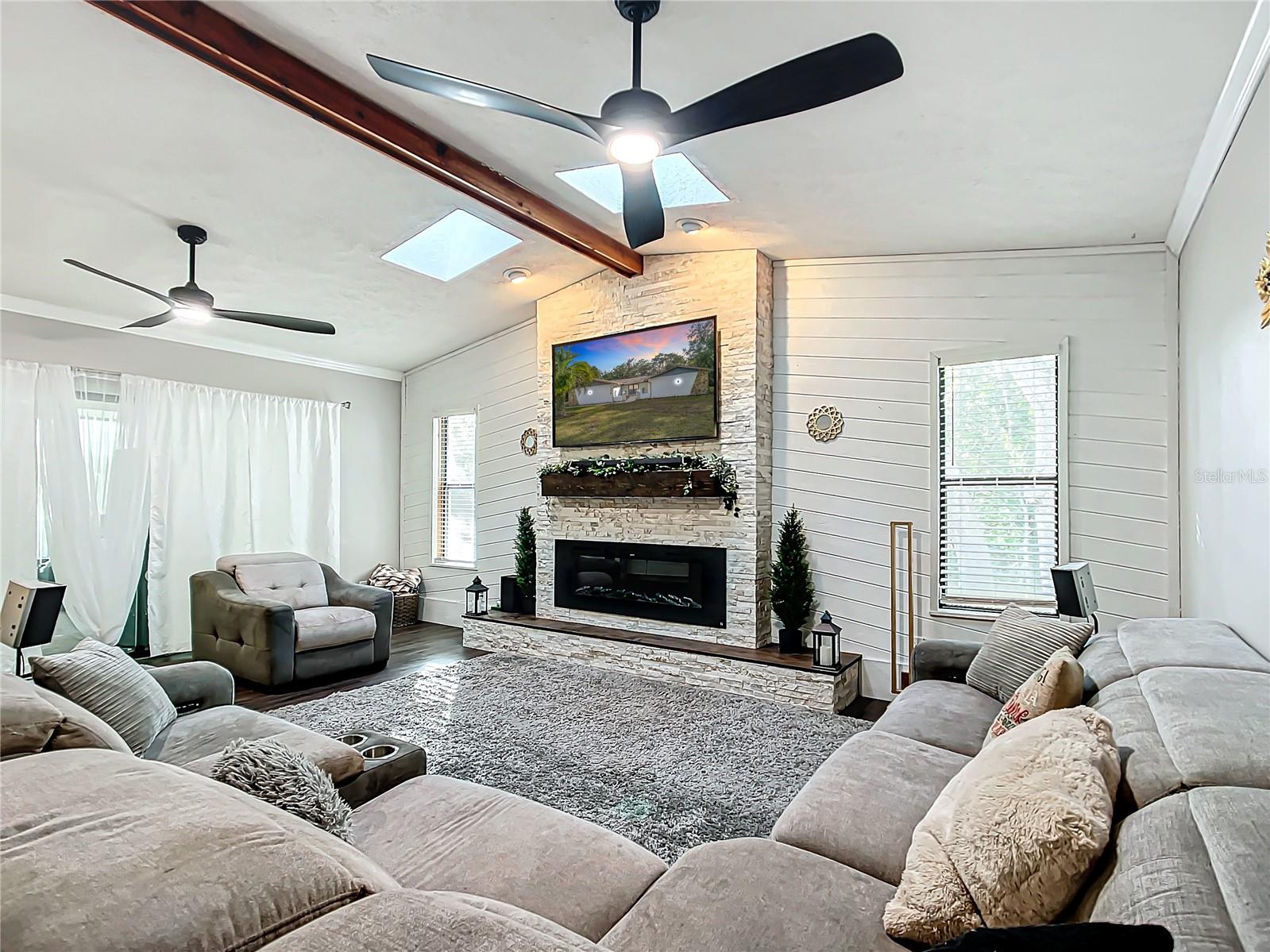 CITRUS HILLS 1ST ADD - Residential