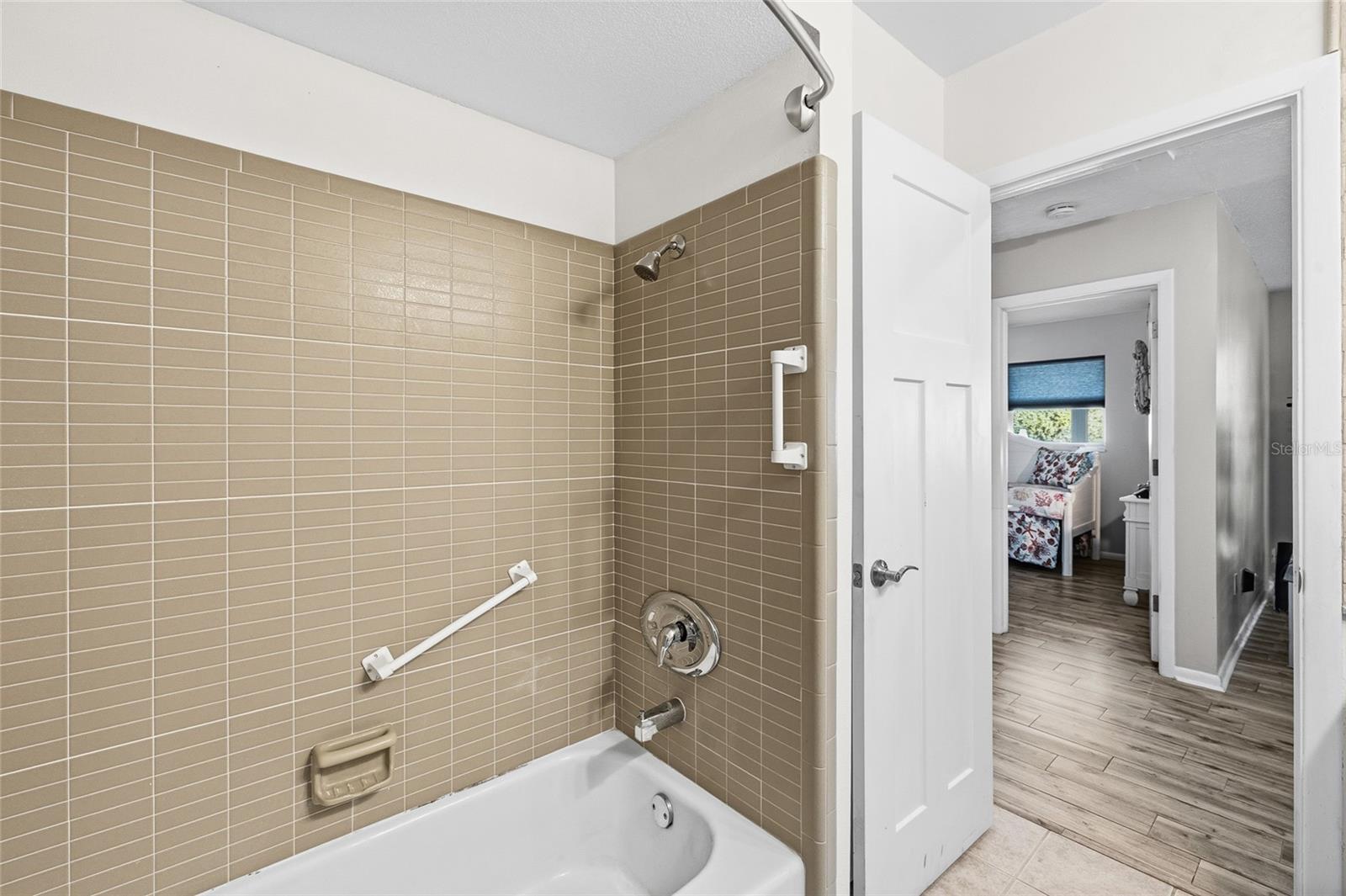 POINT PINELLAS HEIGHTS - Residential