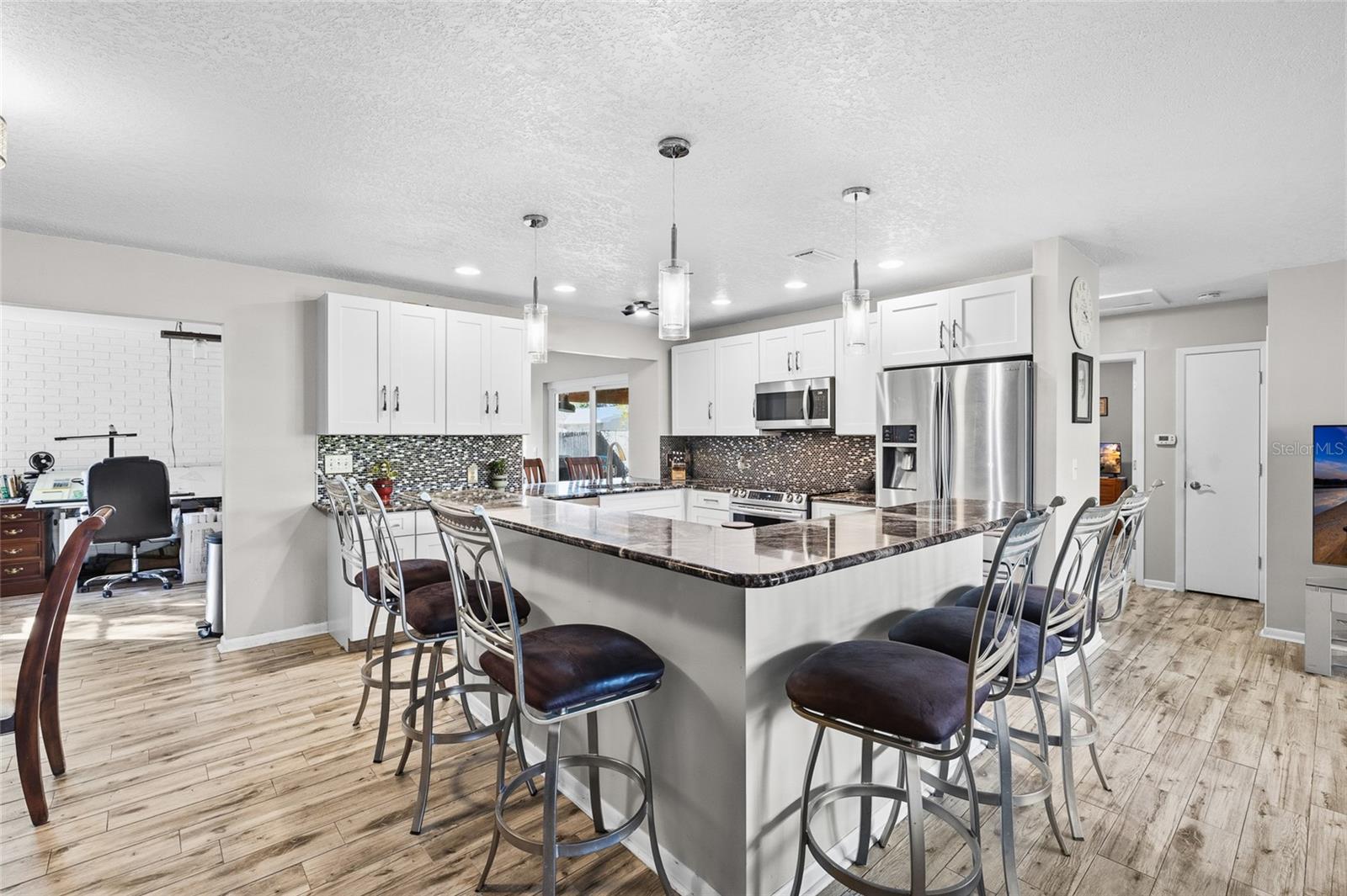 POINT PINELLAS HEIGHTS - Residential