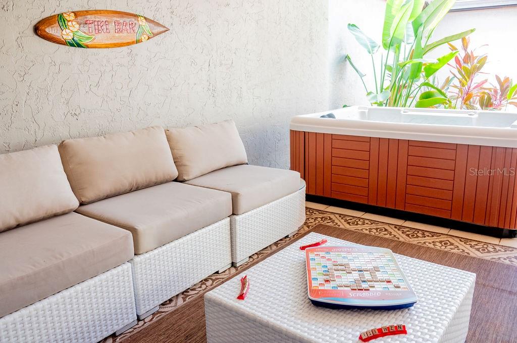 GLEN OAKS MANOR HOMES PHASE 1 - Residential Lease