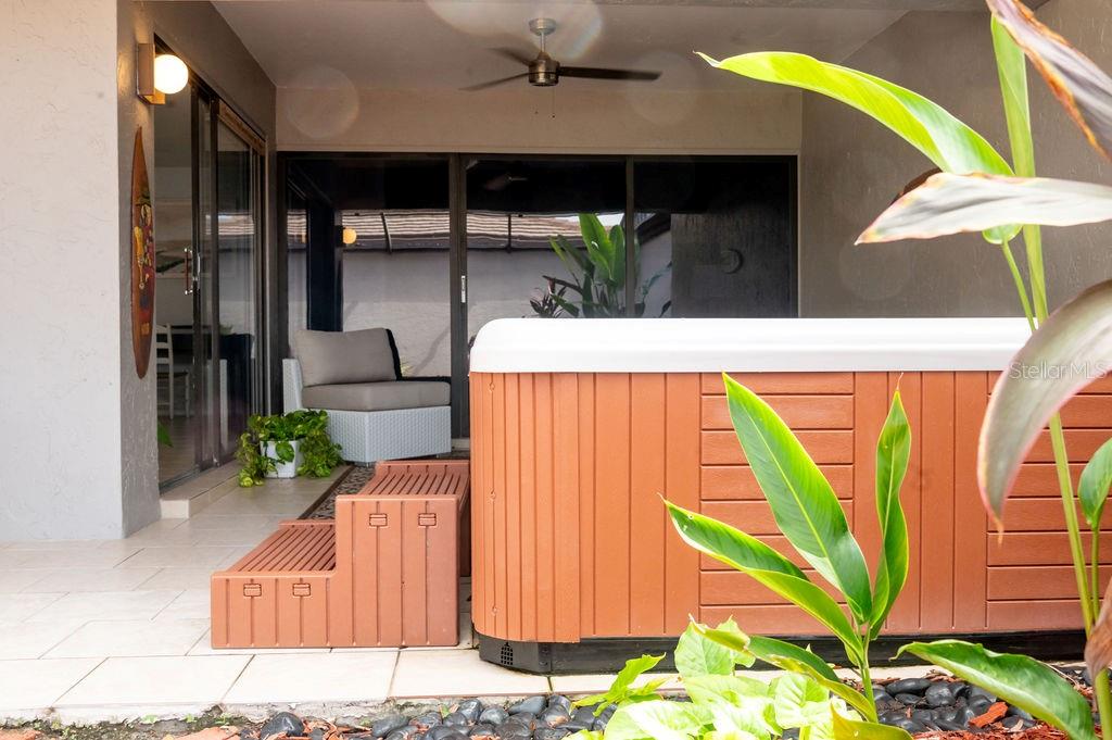 GLEN OAKS MANOR HOMES PHASE 1 - Residential Lease