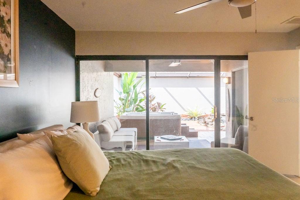 GLEN OAKS MANOR HOMES PHASE 1 - Residential Lease