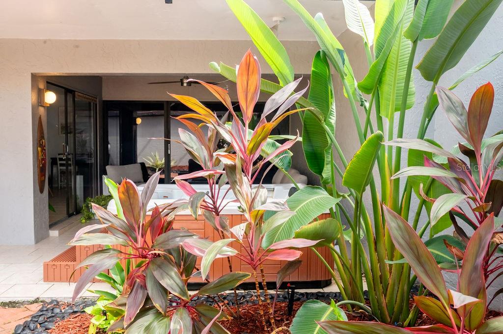 GLEN OAKS MANOR HOMES PHASE 1 - Residential Lease